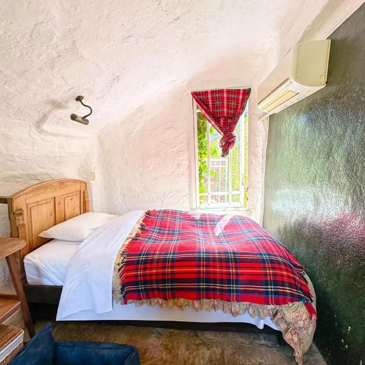 Bed in Dreamton Village