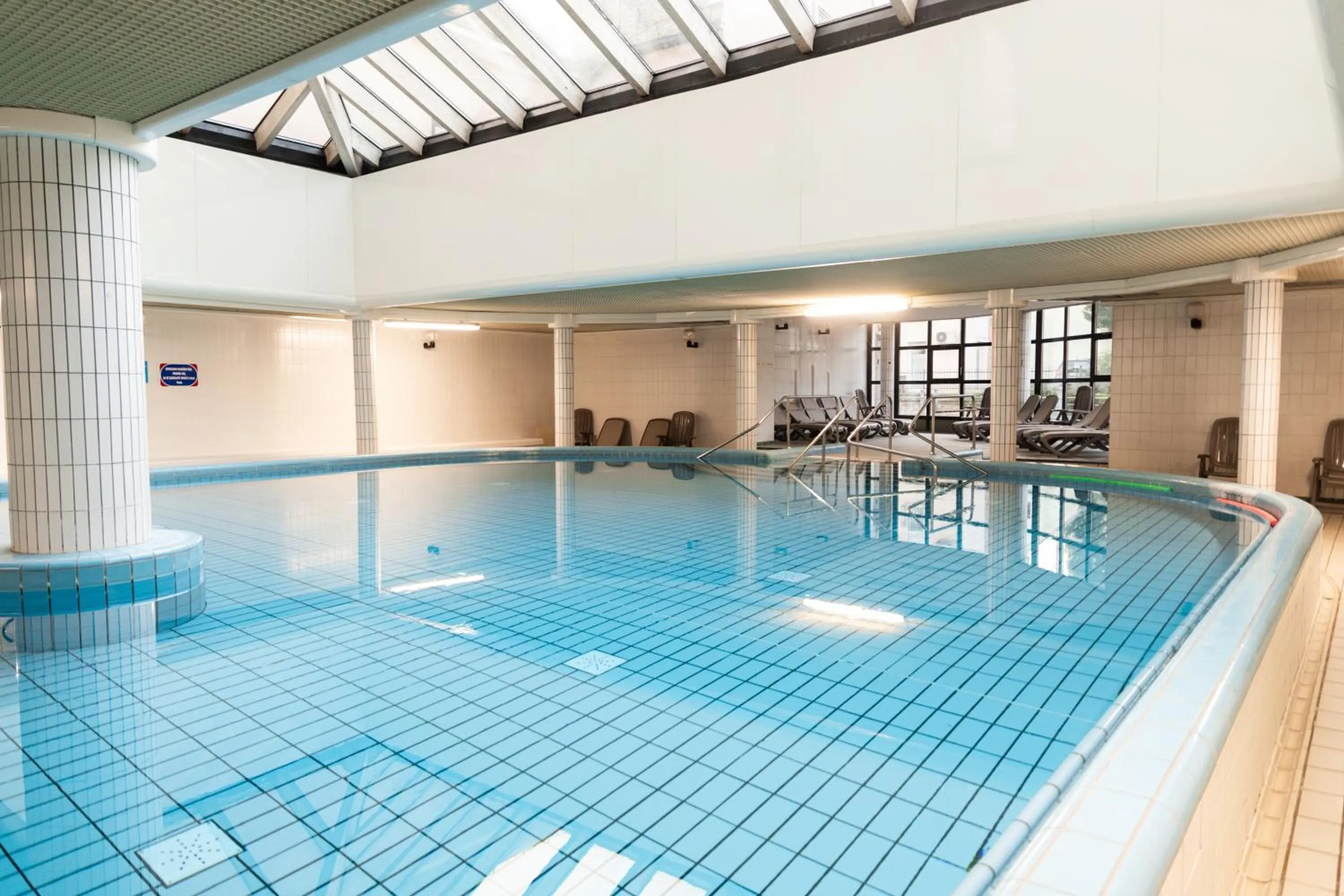 Swimming pool in Hotel Kristal - Terme Krka