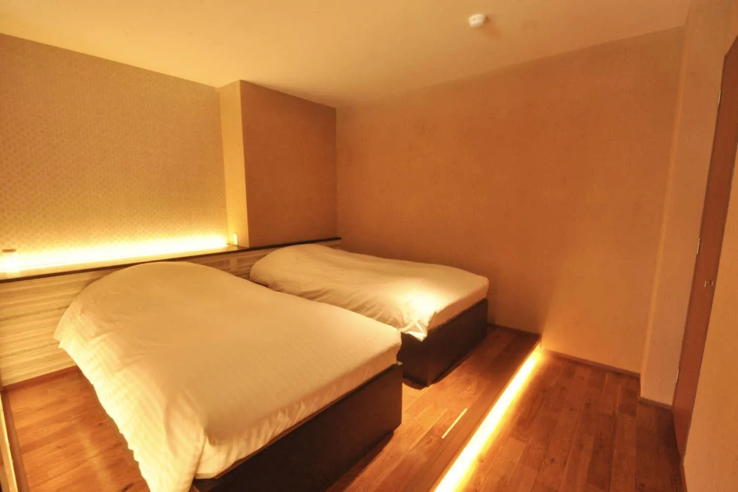 Bed in Aura Tachibana