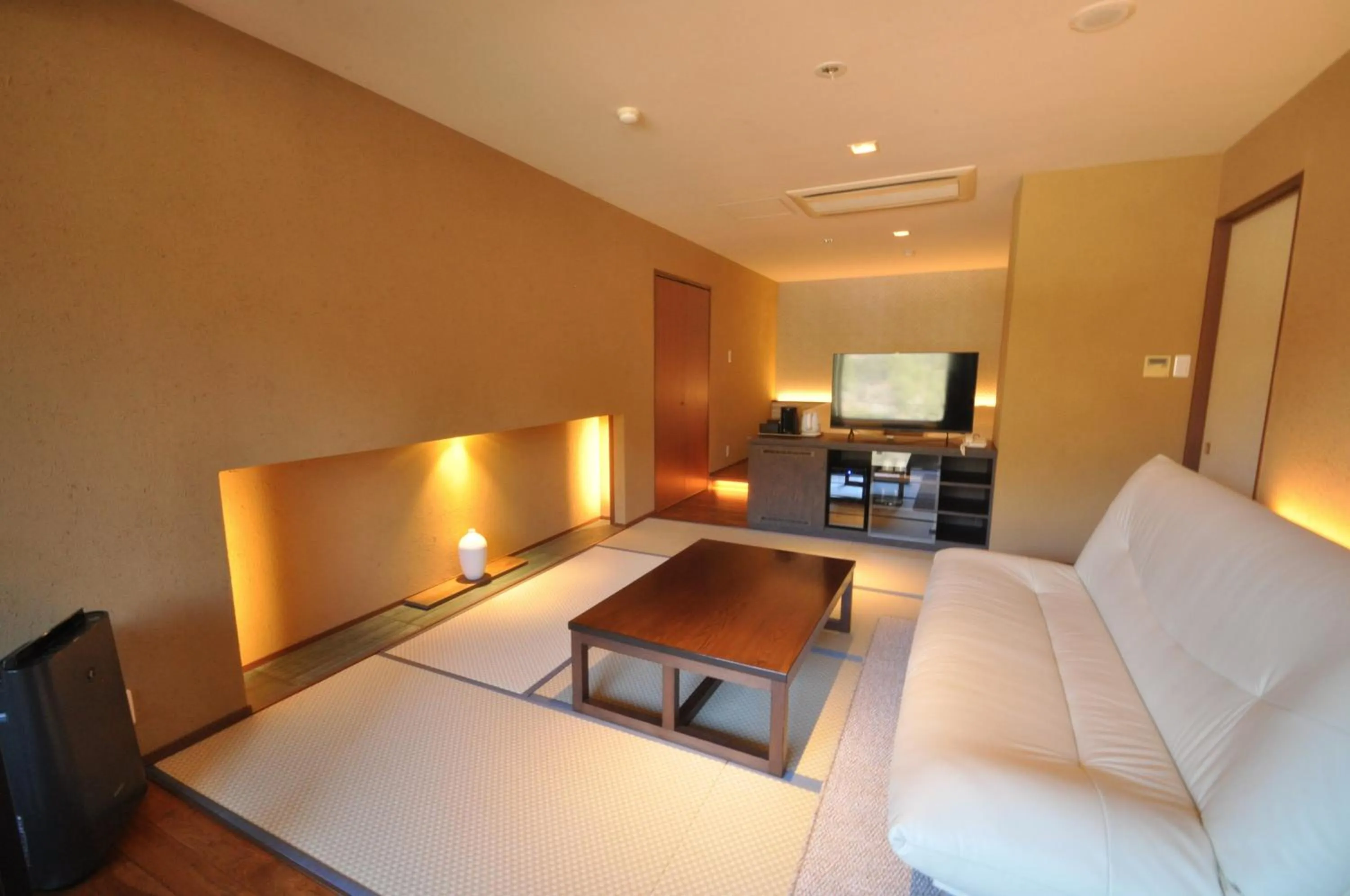 Bed in Aura Tachibana