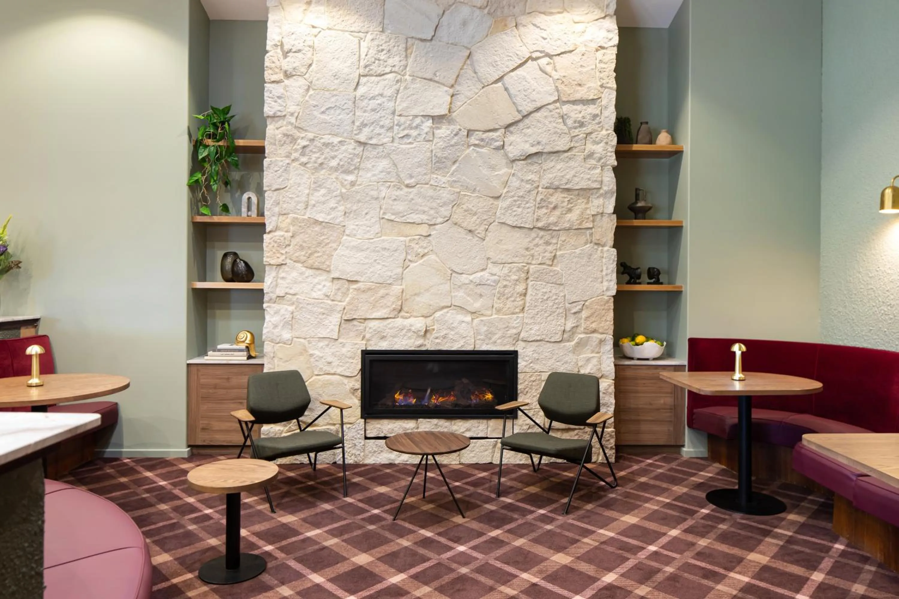 Restaurant/places to eat in The Henty