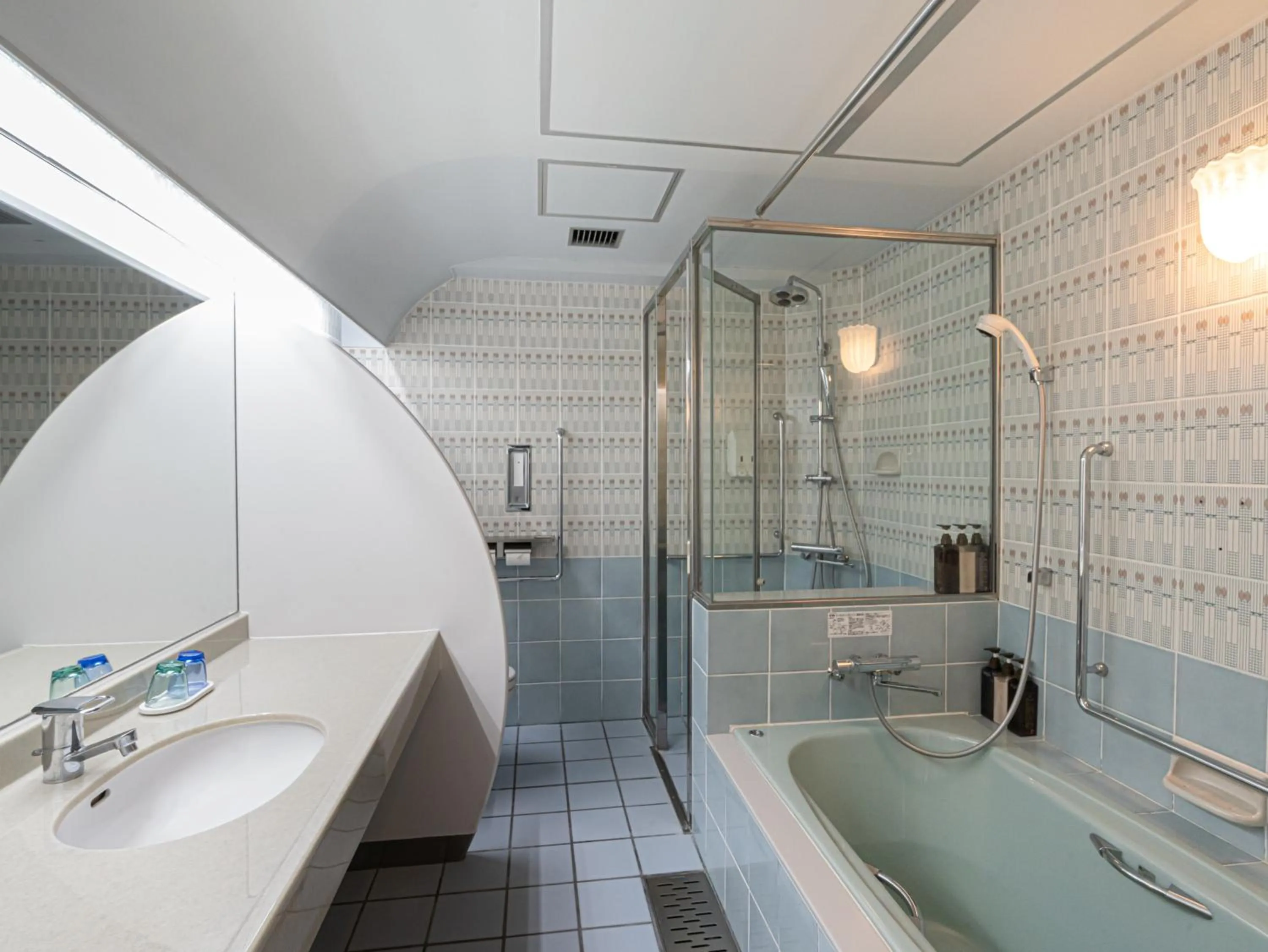 Bathroom in Hotel Atollemerald Miyakojima