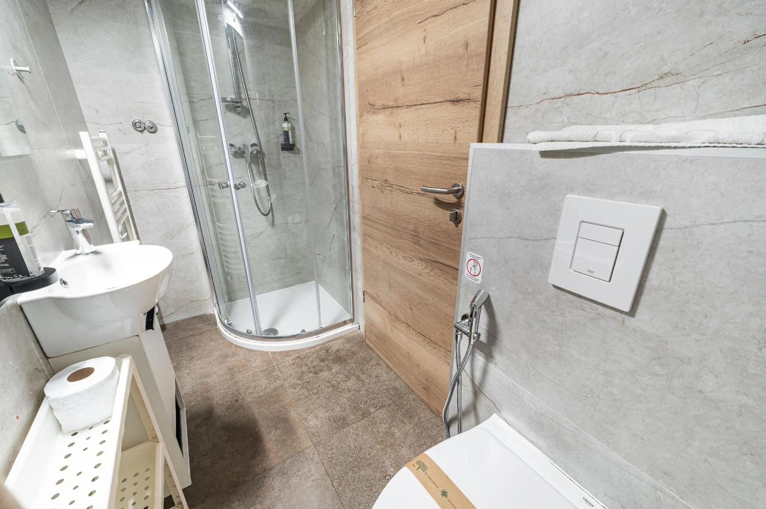 Shower in Hotel Pohorje