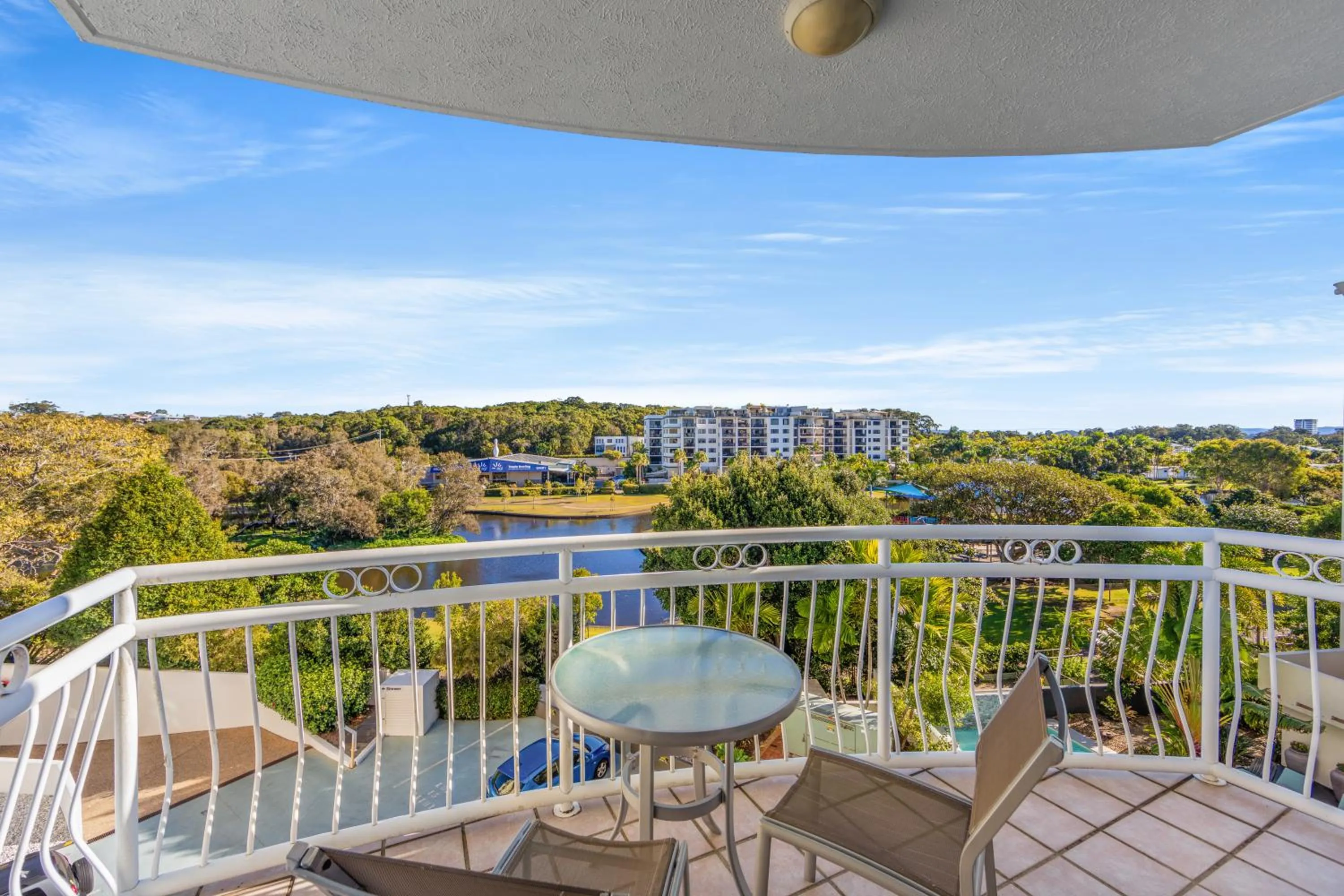 Lake view in Aquarius Resort