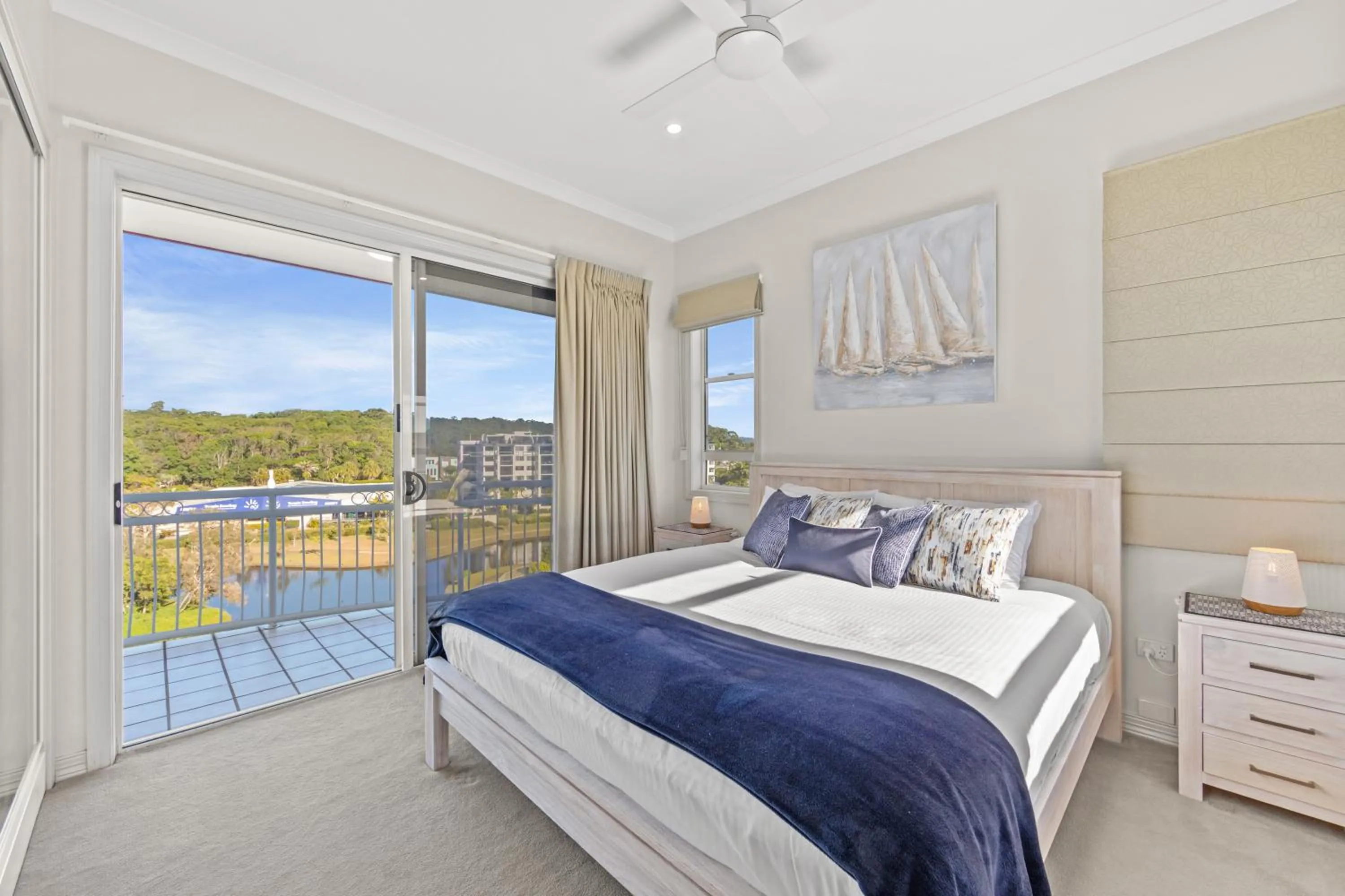 Bed in Aquarius Resort