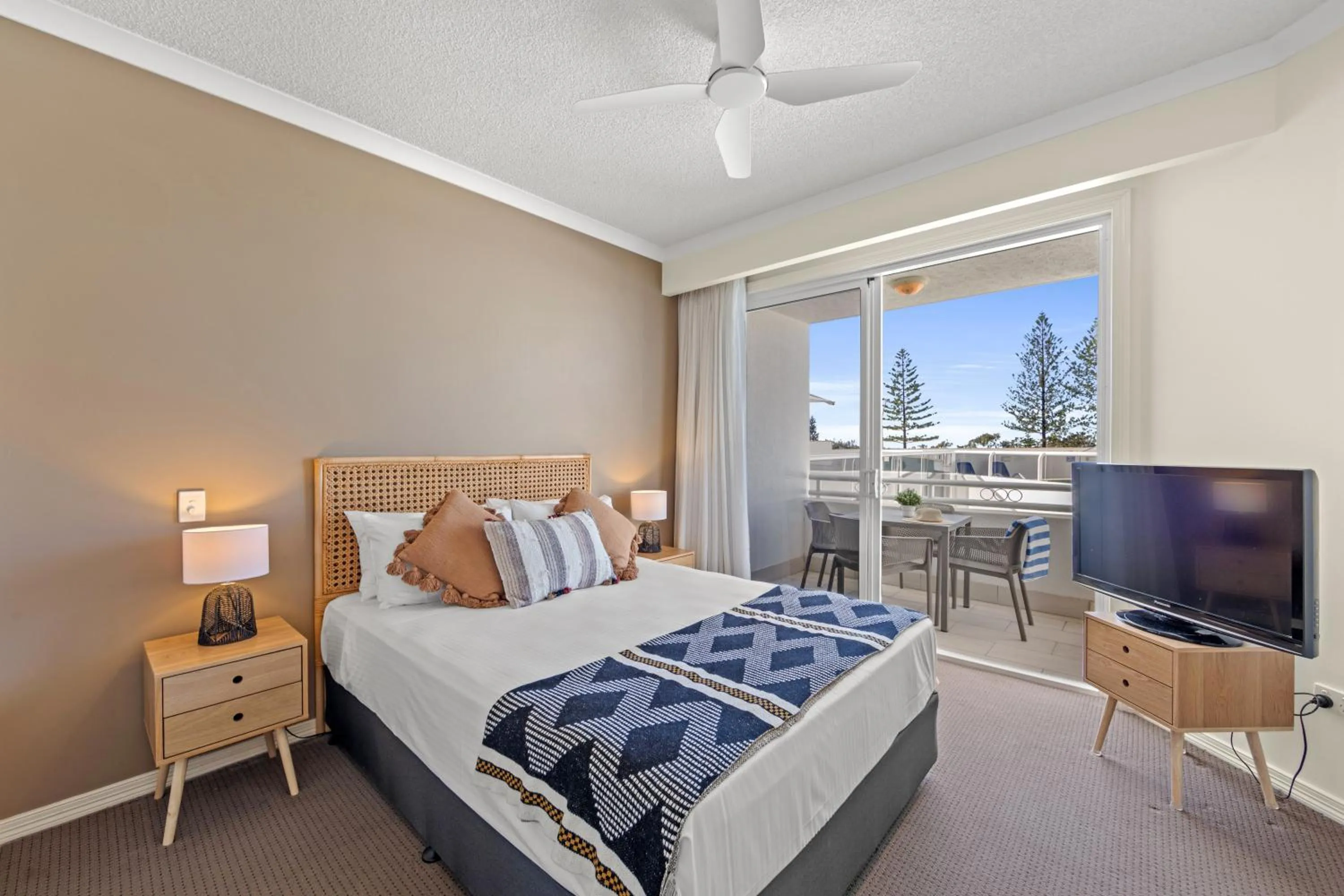 Bed in Aquarius Resort