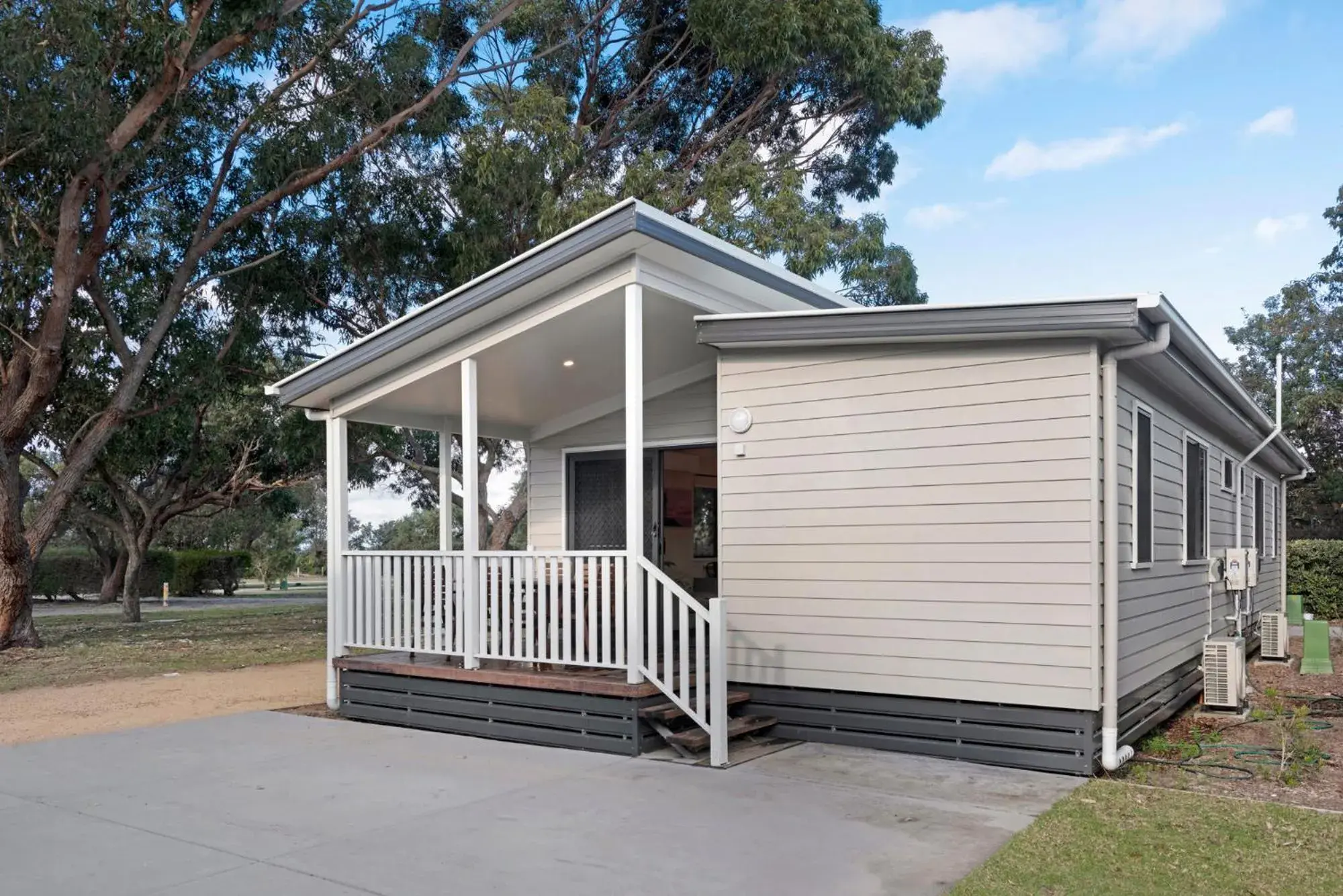 Superior 2 Bedroom Cabin - Sleeps 5 in Discovery Parks - Pambula Beach Superior 2 Bedroom Cabin - Sleeps 5 in Discovery Parks - Pambula Beach