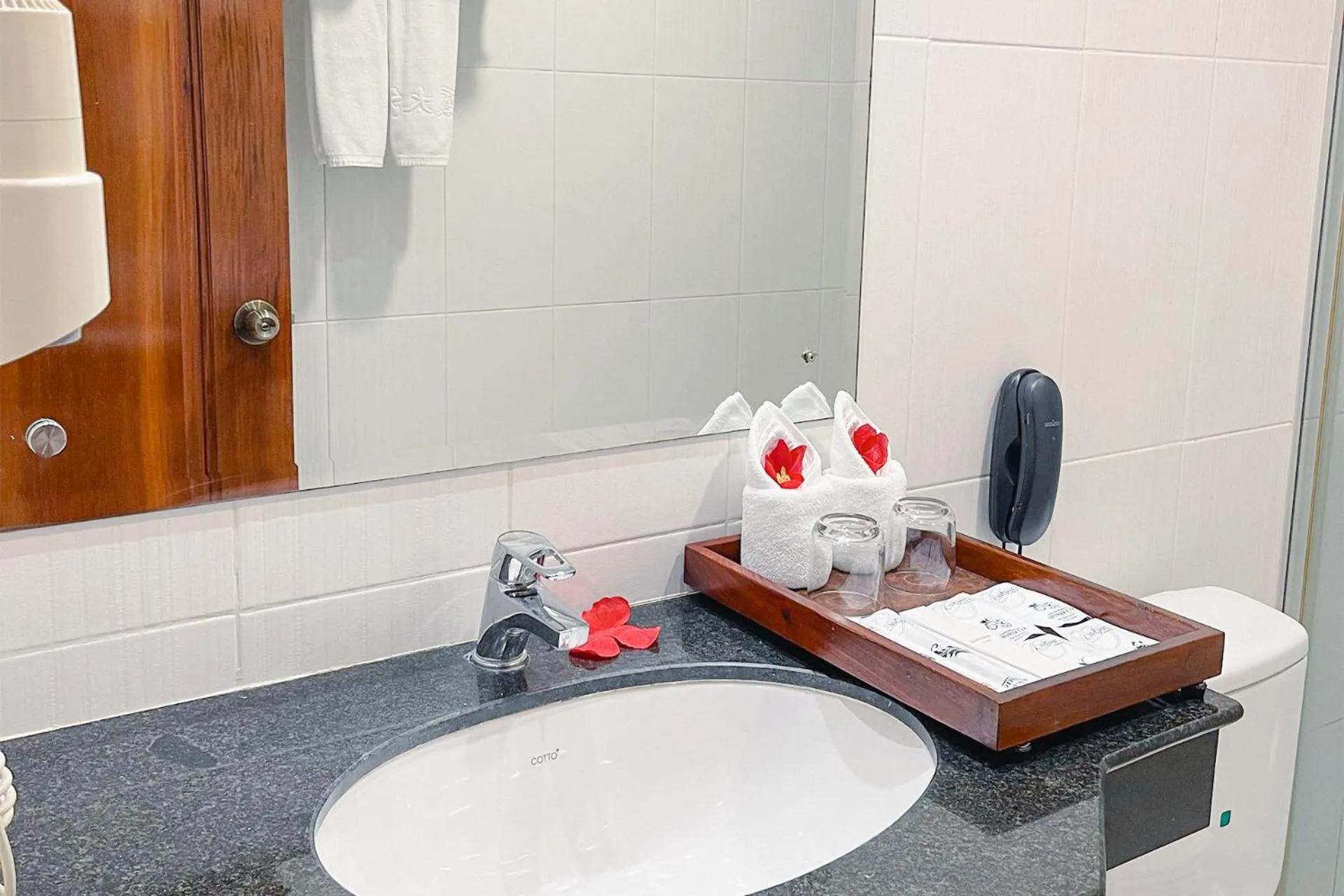 Bathroom in Hotel Sor