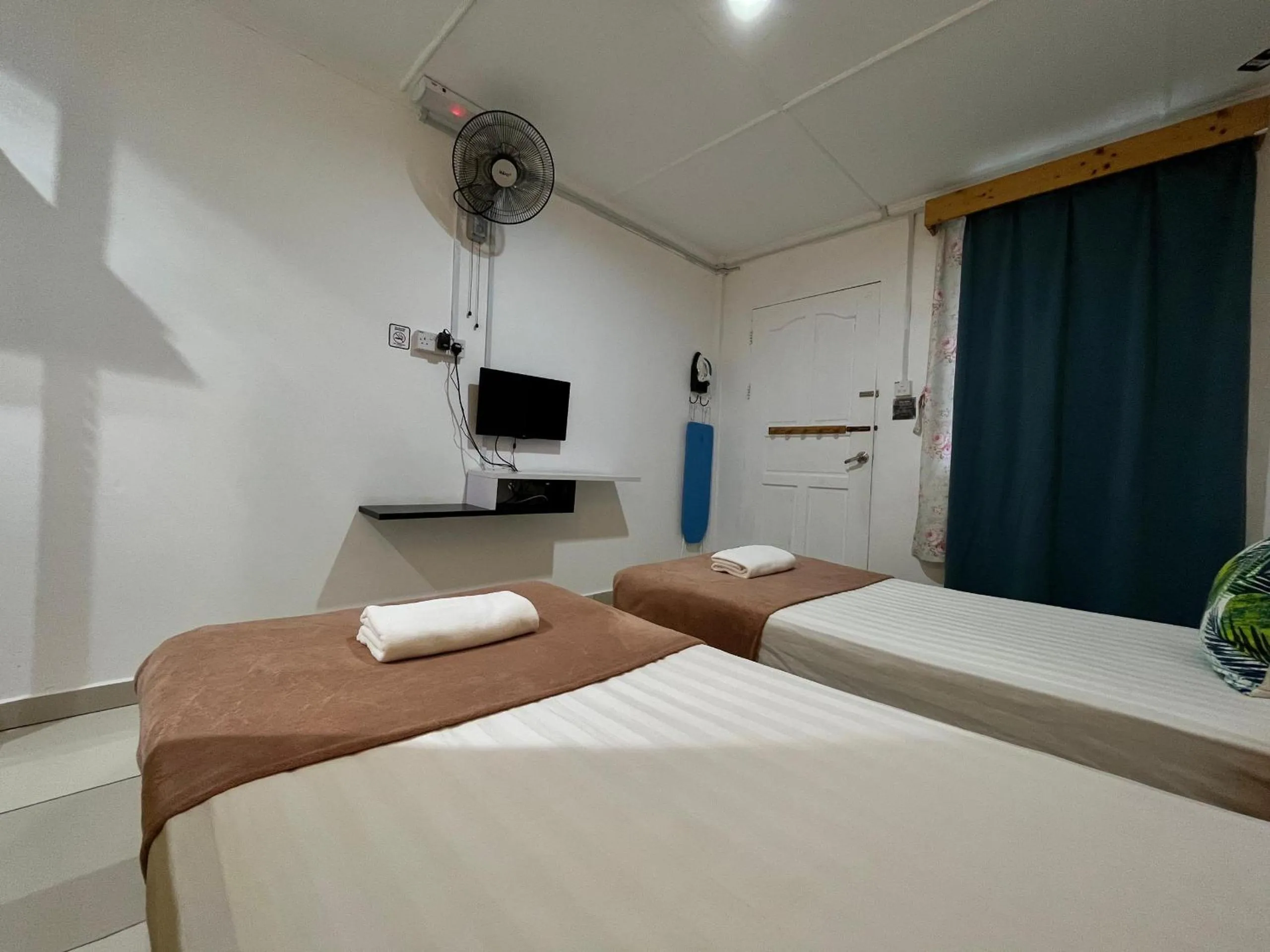 Bed in Bayu Senja Lodge