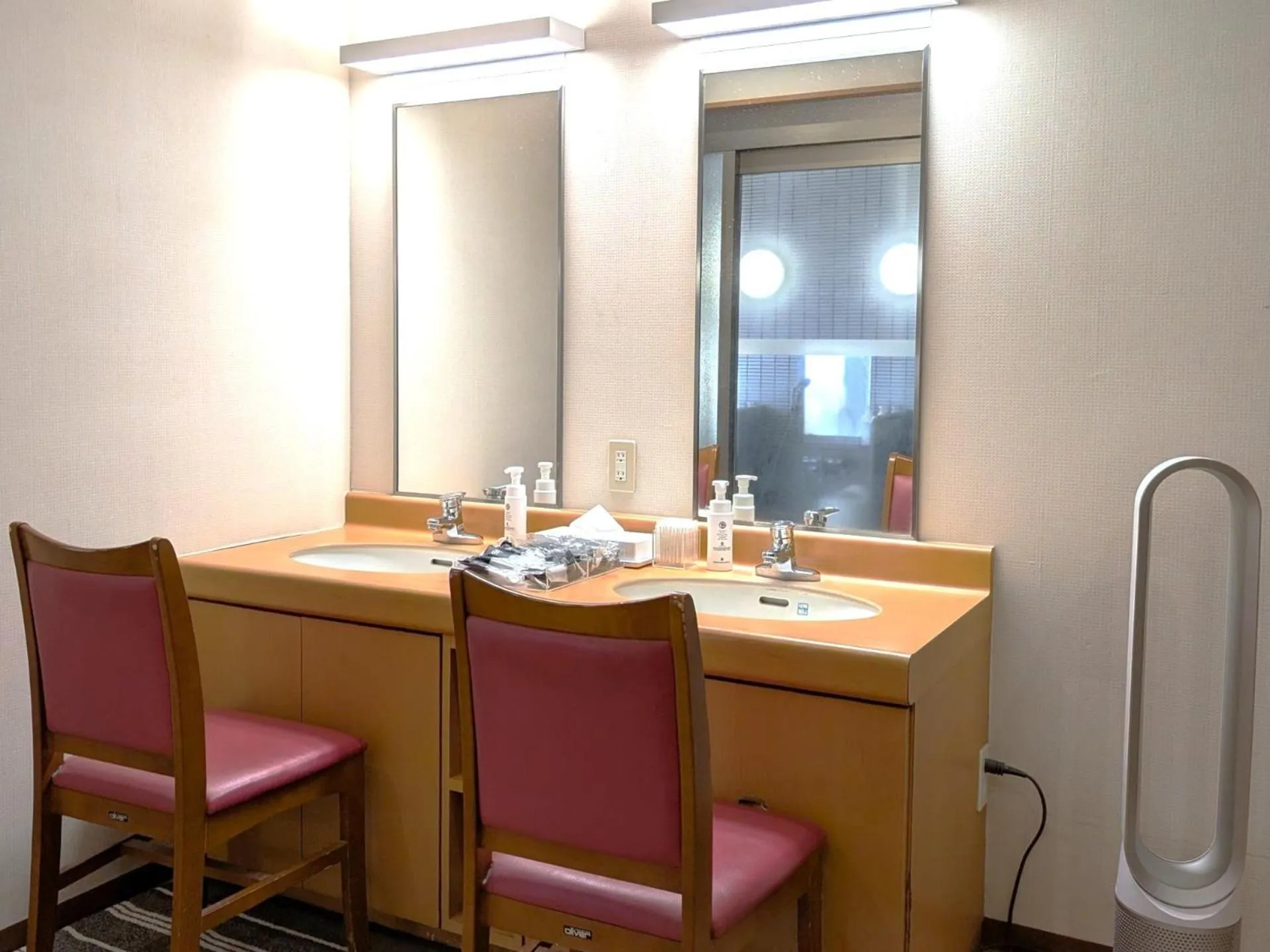 Public Bath in Green Rich Hotel Aso Kumamoto Airport (Artificial hot spring Futamata Yunohana)