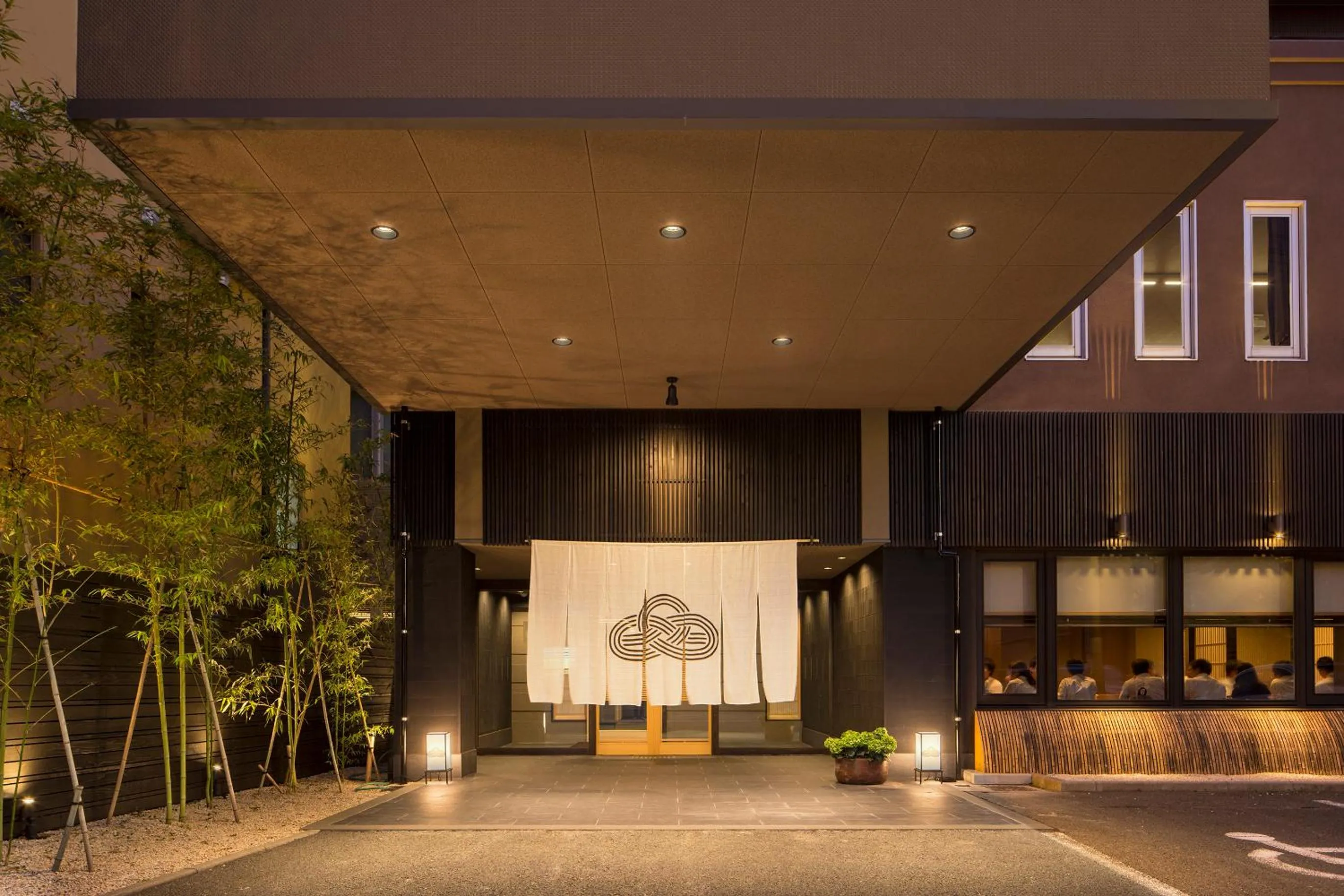 Facade/entrance in Matsuya Bekkan