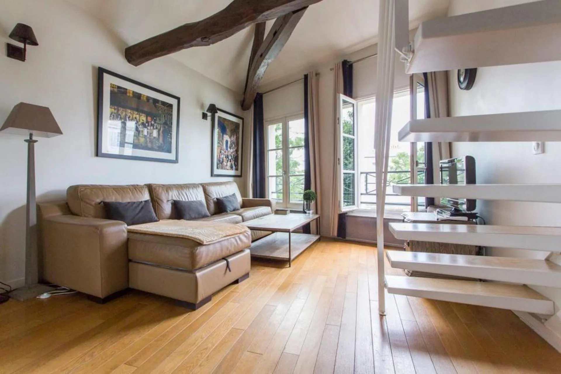 Luxurious Duplex - Top of Montmartre