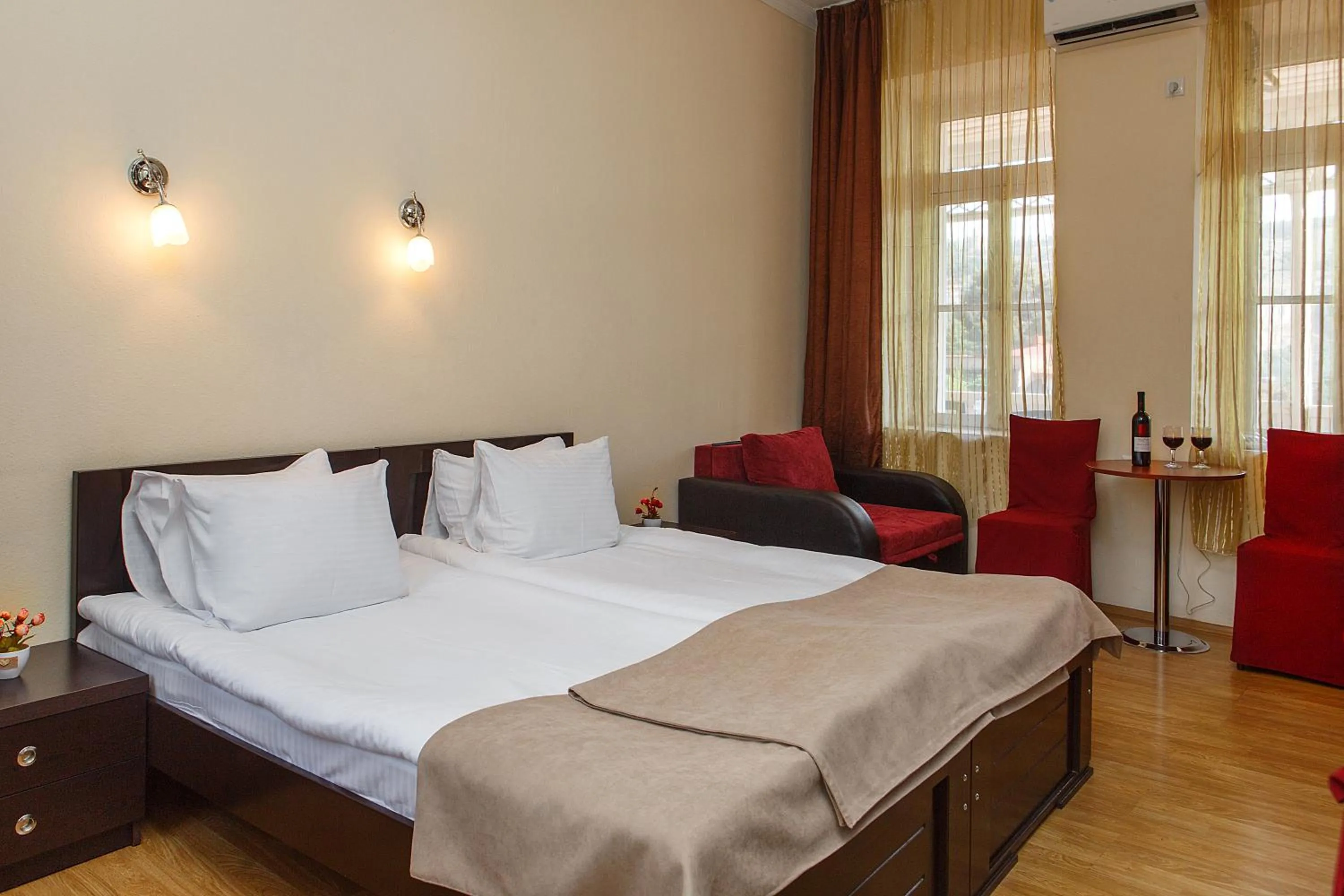 Photo of the whole room, Bed in Hotel Nata