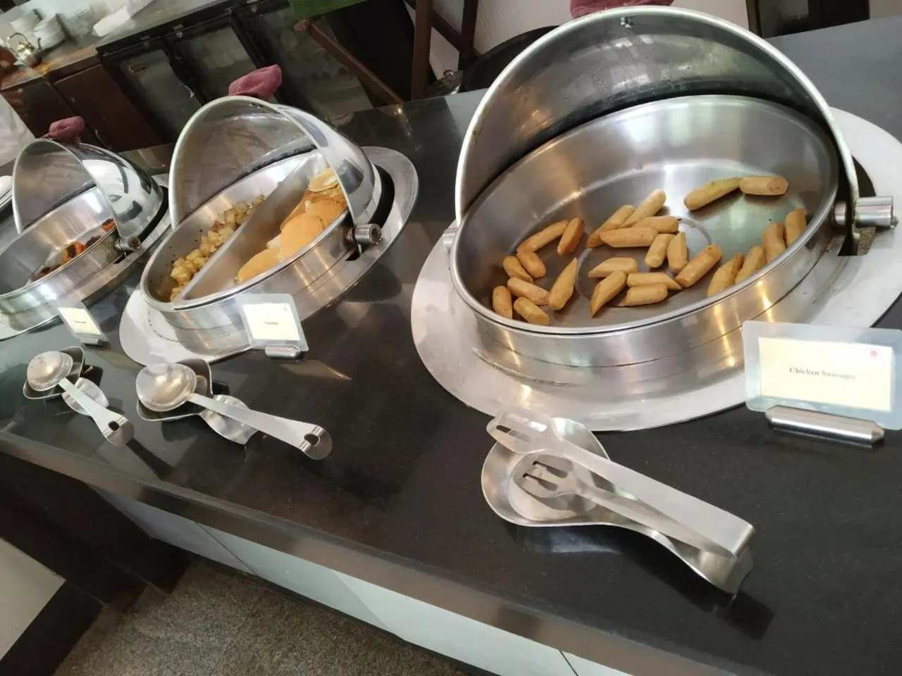 Breakfast in The Palms Town & Country Club - Resort