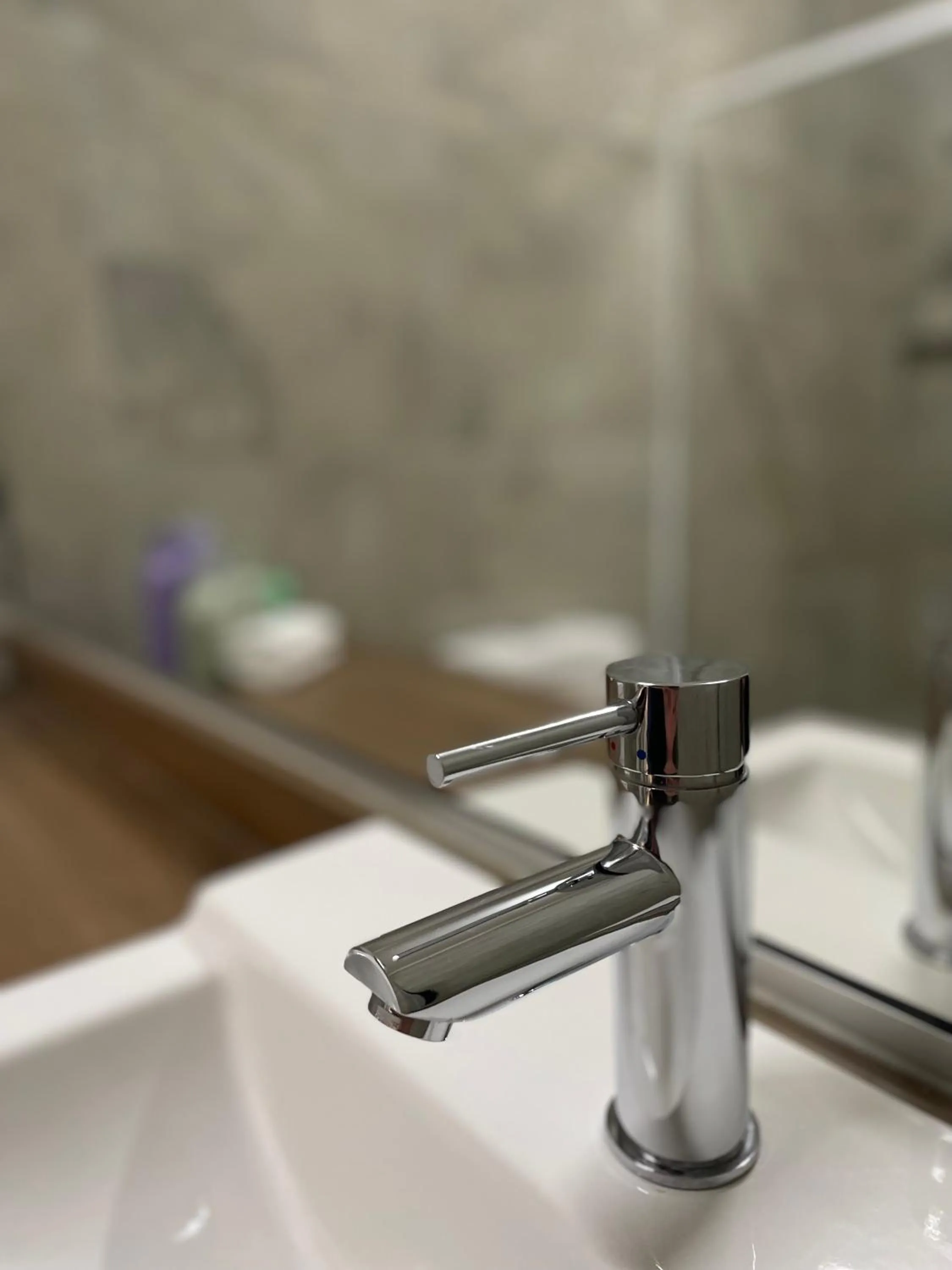 Bathroom in The Black Bull Motel