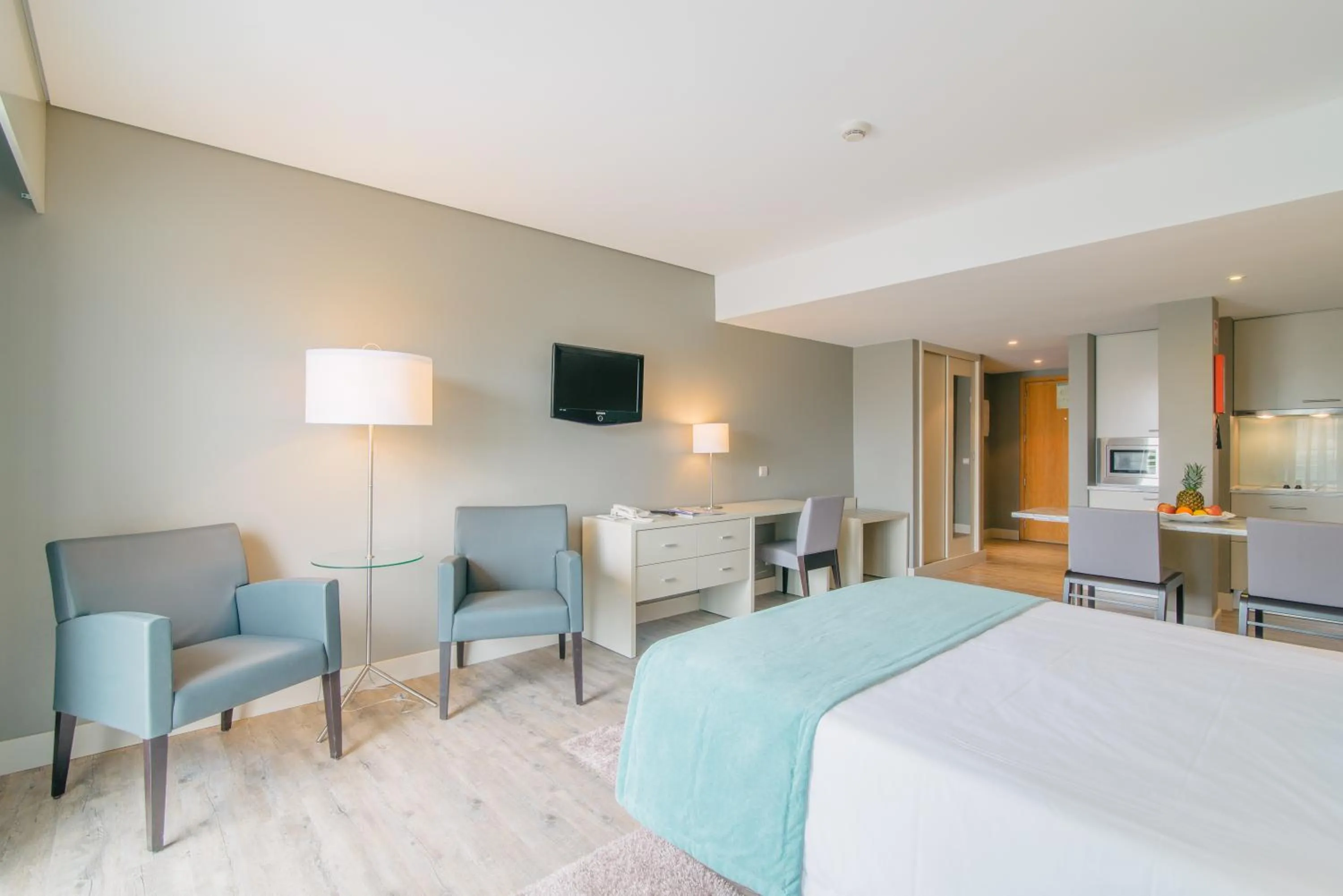 Bedroom, Bed in Aqualuz Lagos by The Editory