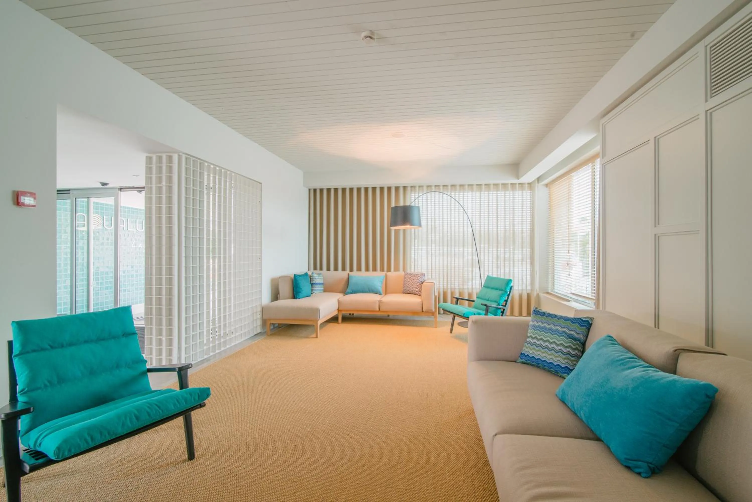 Lobby or reception in Aqualuz Lagos by The Editory