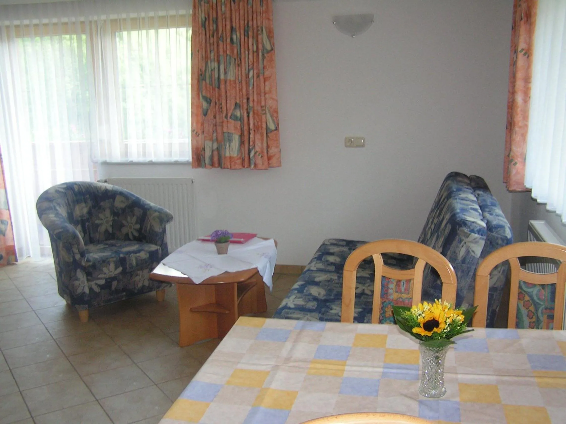 Living room, Bed in Alpenview Lechtal