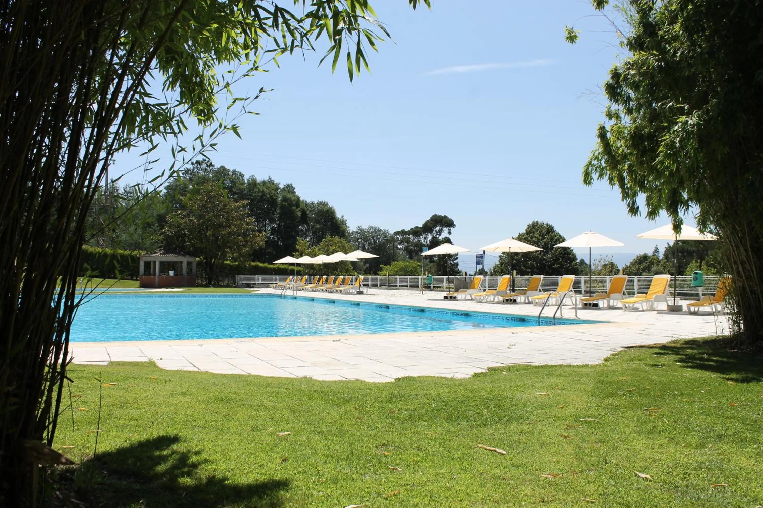 Garden view in Hotel Senhora do Castelo
