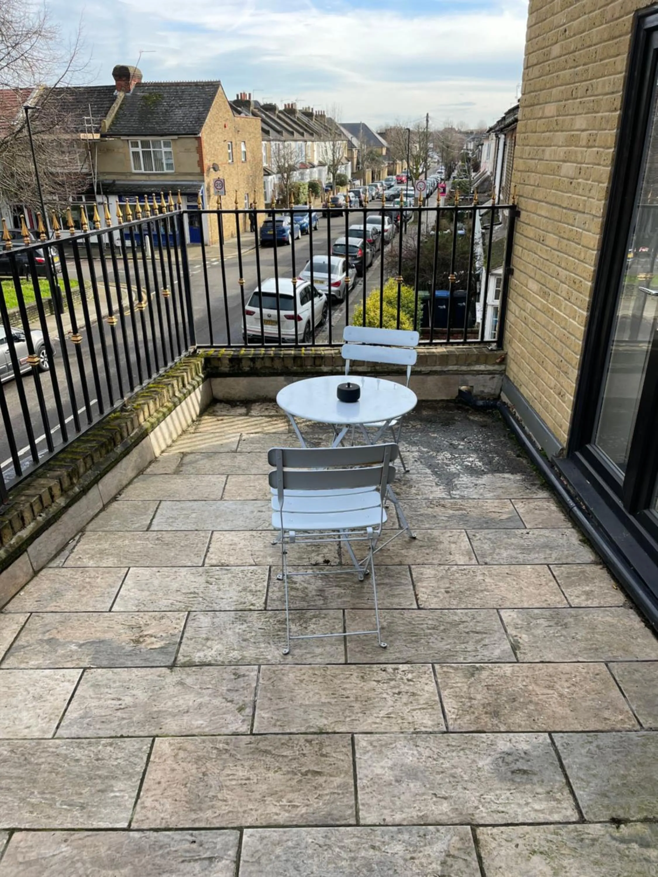 Patio in The Six Bells Hotel