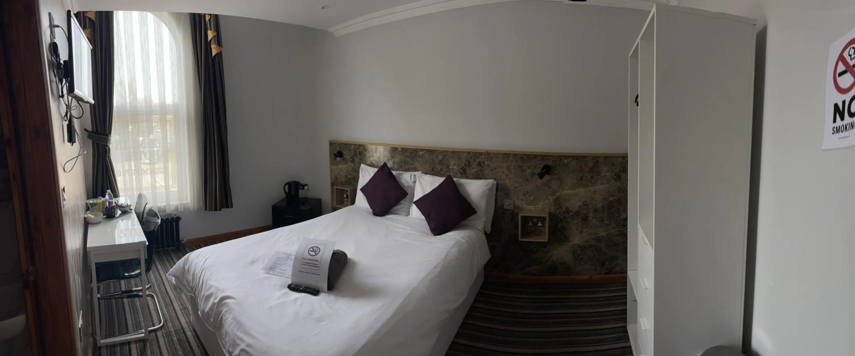 Bed in The Six Bells Hotel