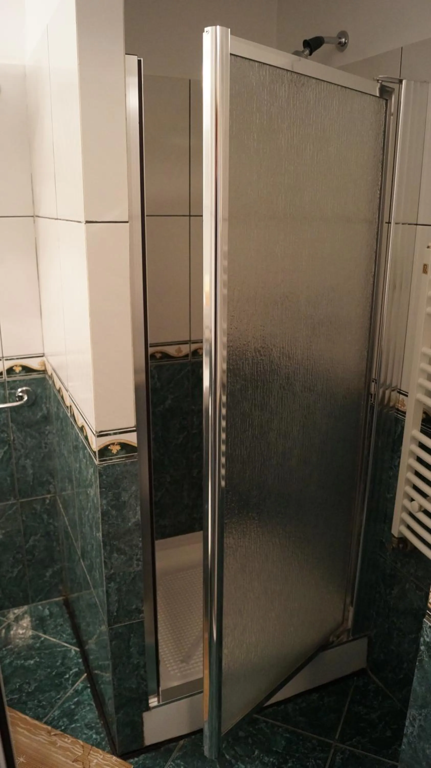 Bathroom in Hotel Bastion