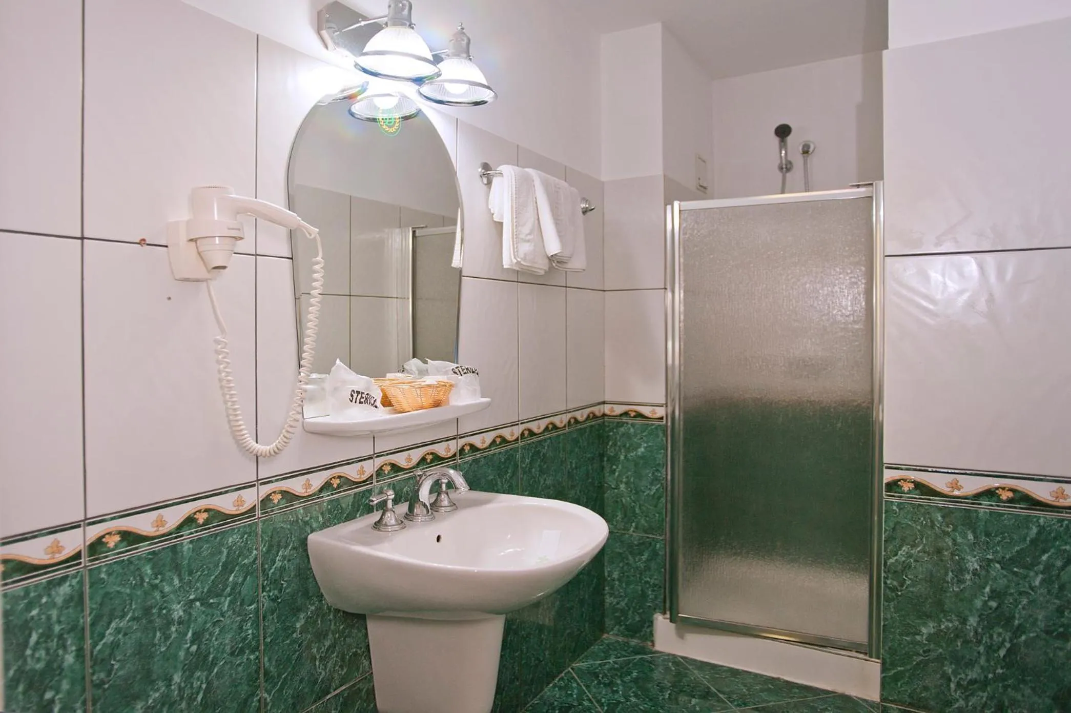 Bathroom in Hotel Bastion