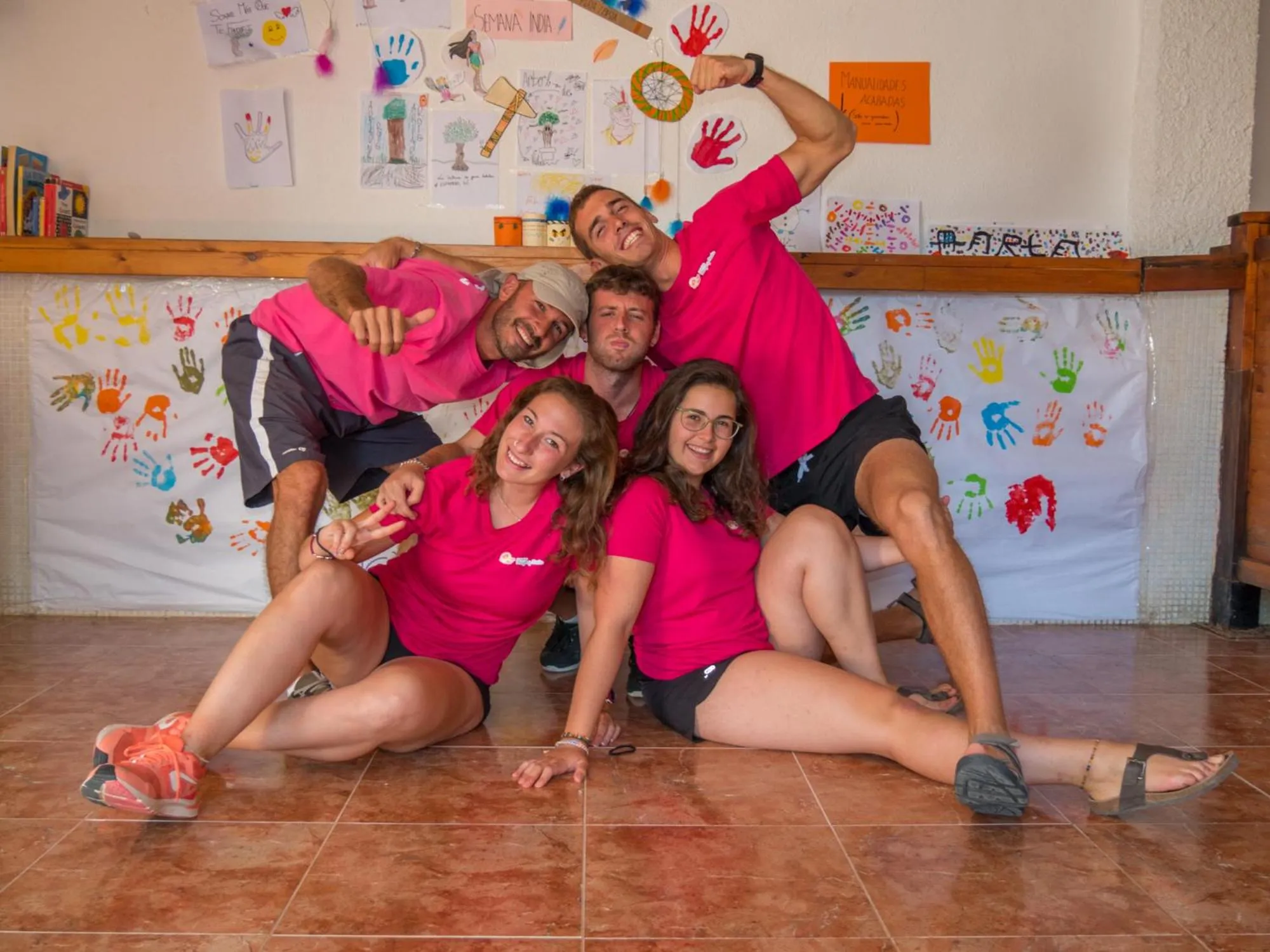 children in Camping Playa y Fiesta