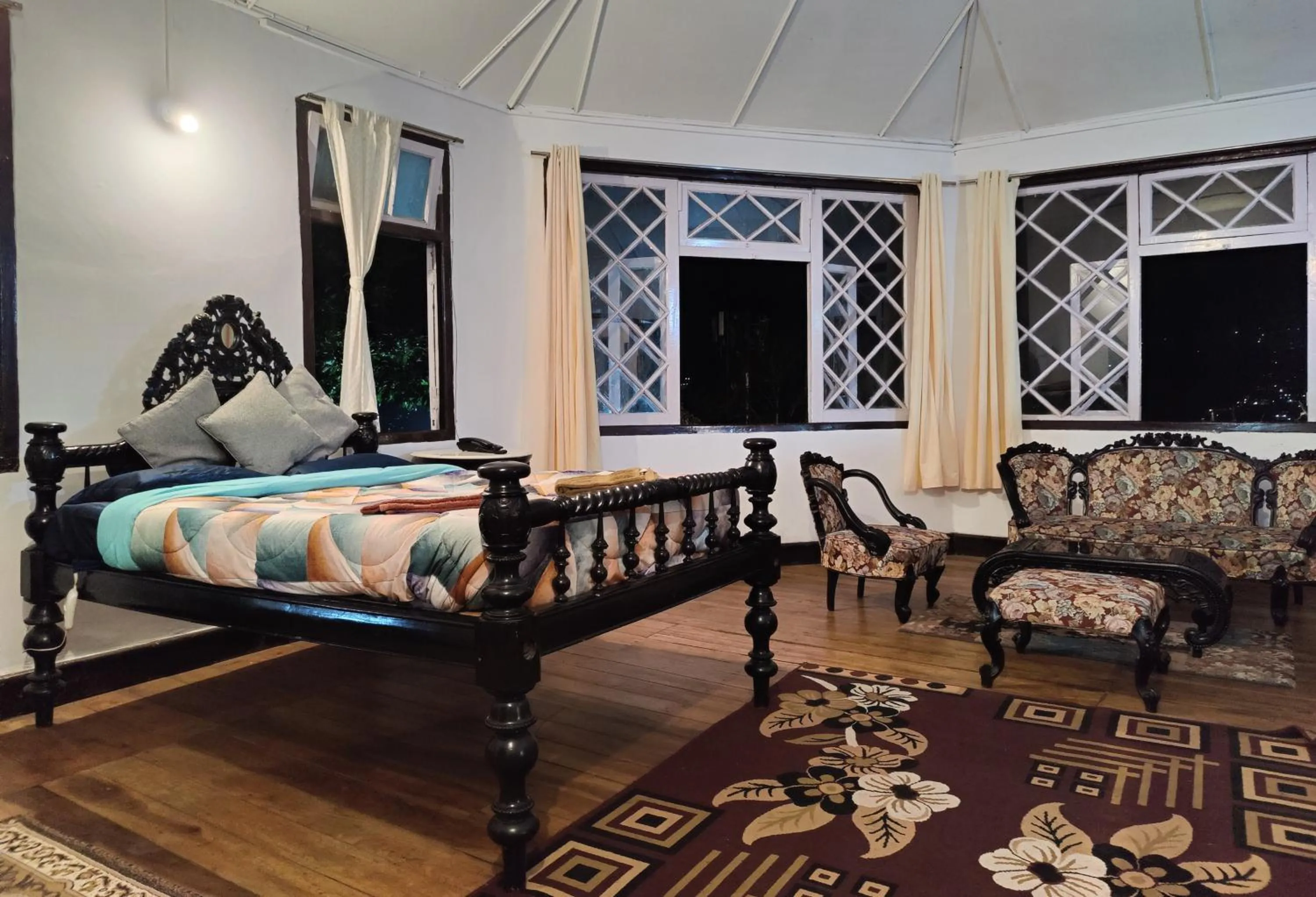 Suite with Mountain View in Rani Kothi Heritage Residency