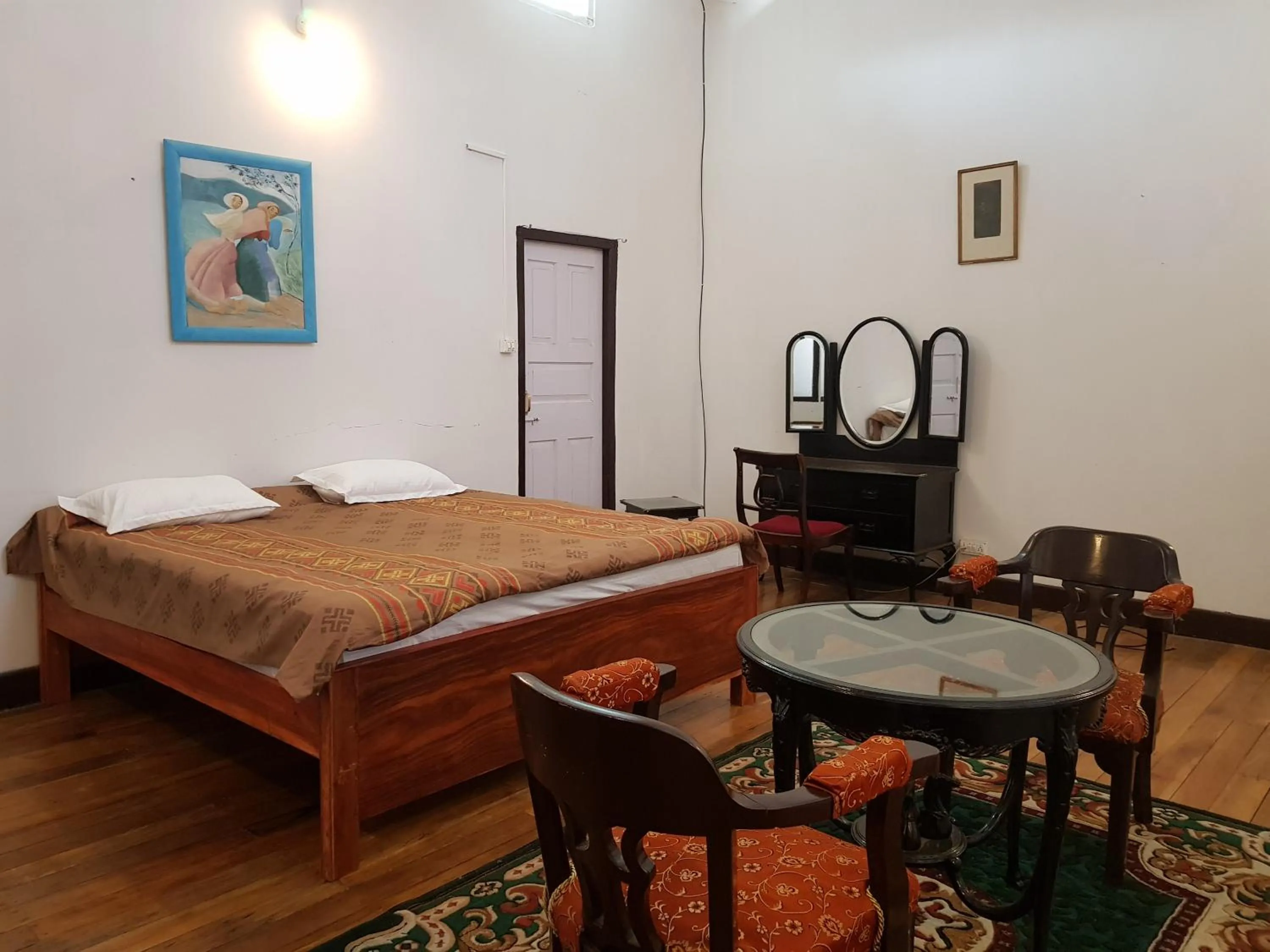 Superior Double Room in Rani Kothi Heritage Residency