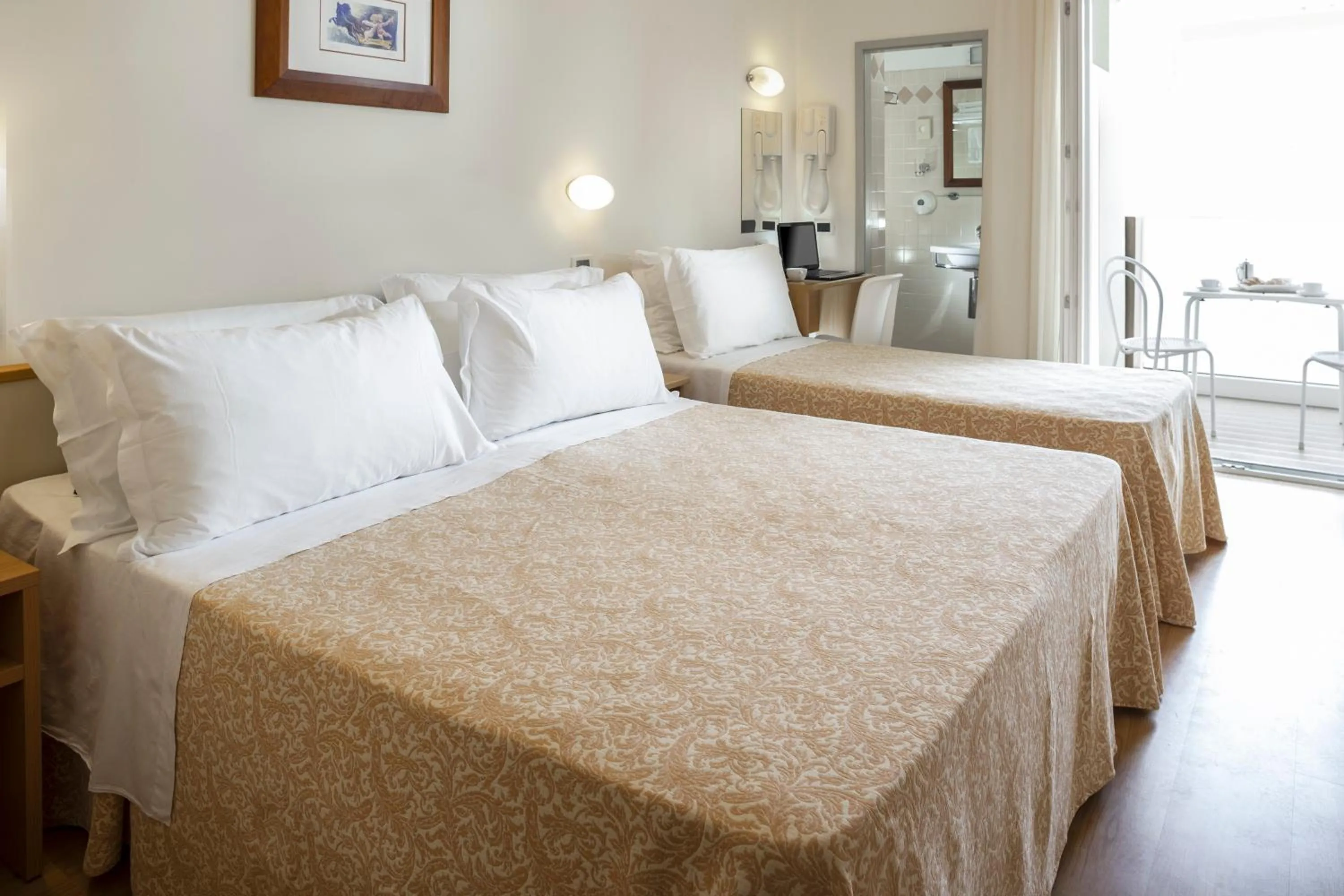 Bedroom, Bed in Hotel Baltic Rimini