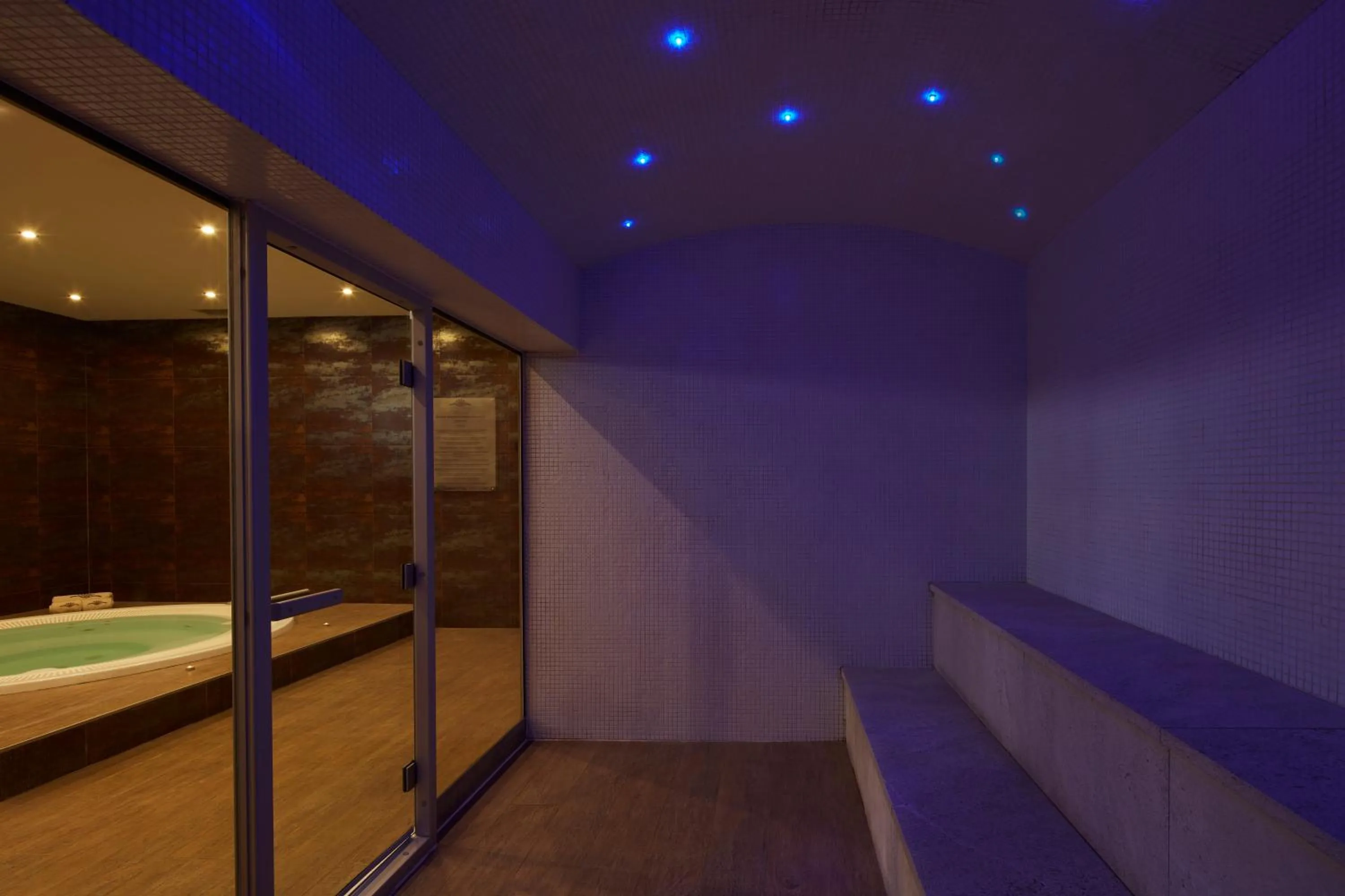 Hot Spring Bath in Albufeira Sol Hotel & Spa