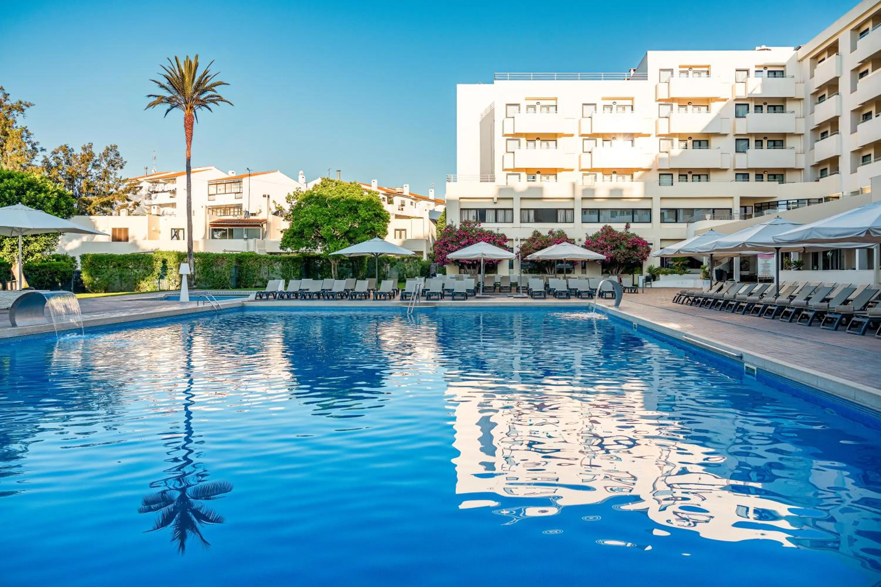 Swimming pool in Albufeira Sol Hotel & Spa