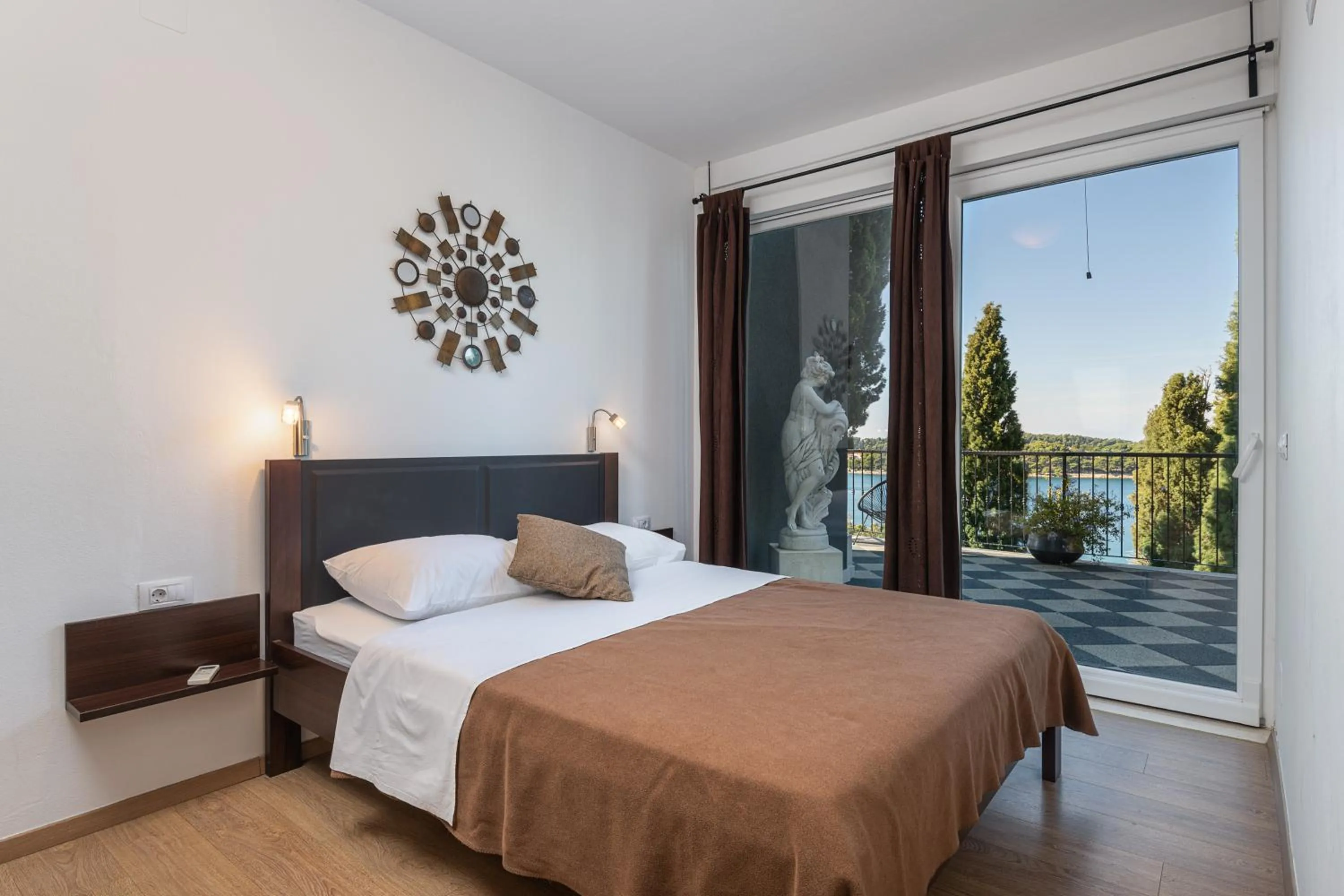 Bed in Apartments Didan