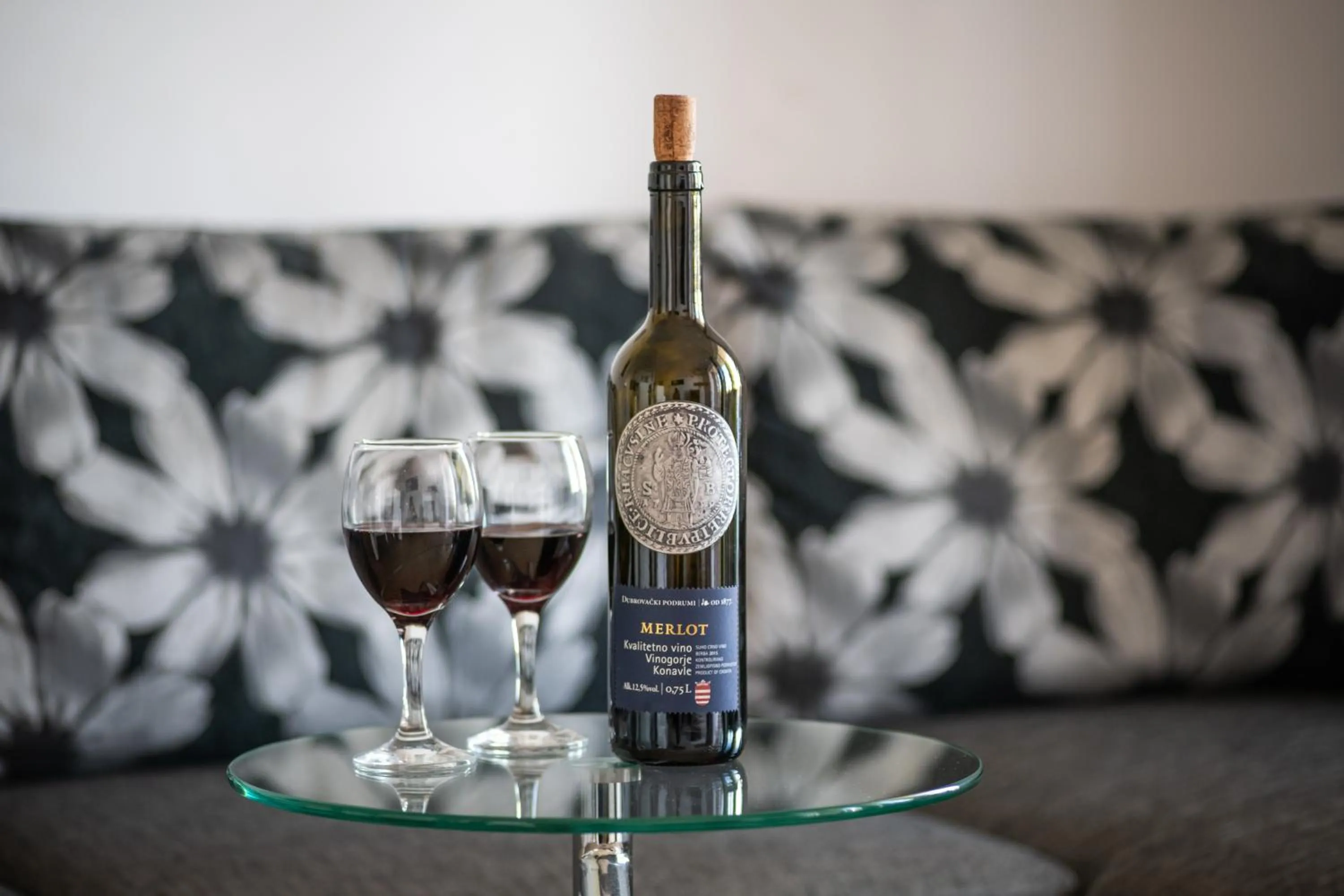 Alcoholic drinks in Apartments Didan