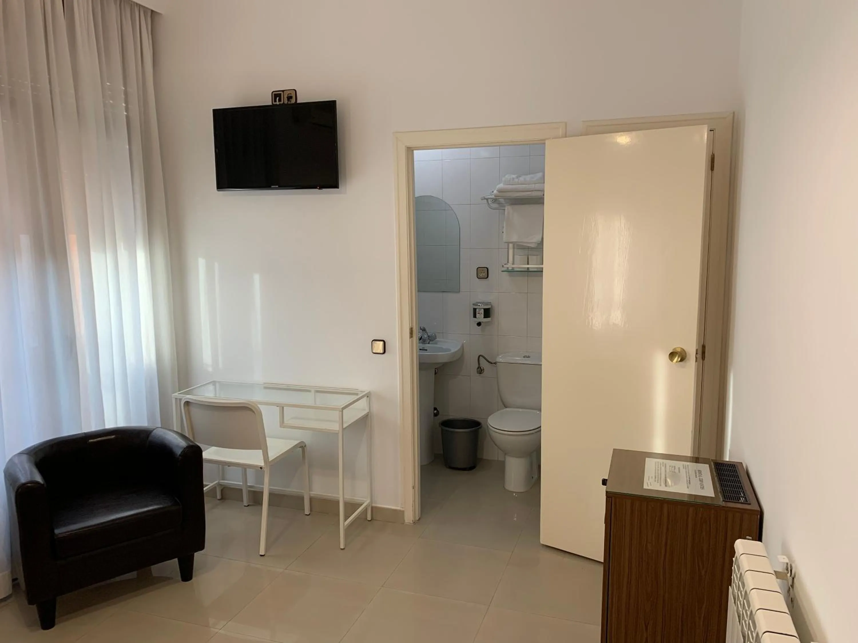 Hostal Cervantes