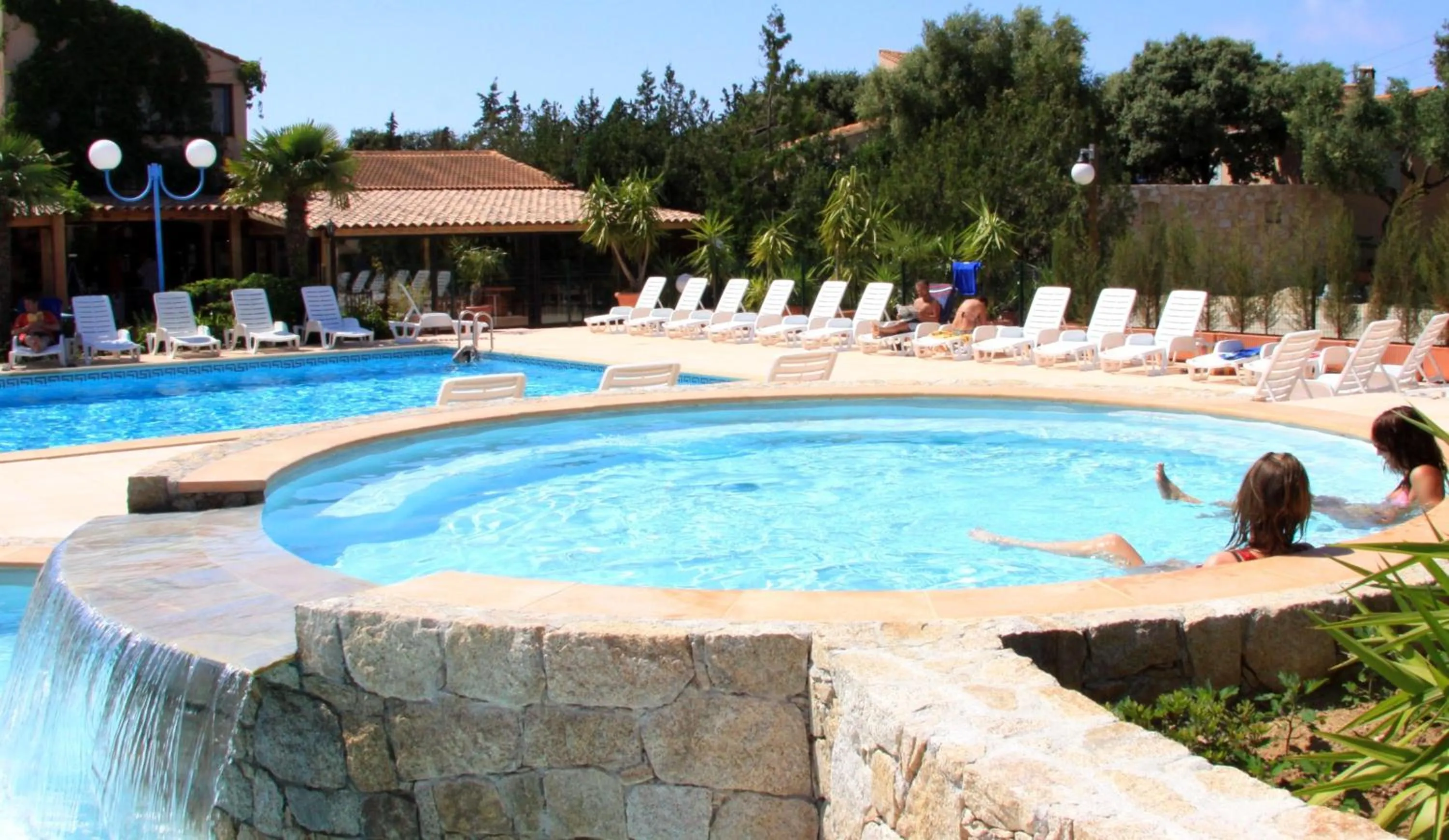 Swimming pool in Hôtel et Résidence Benista