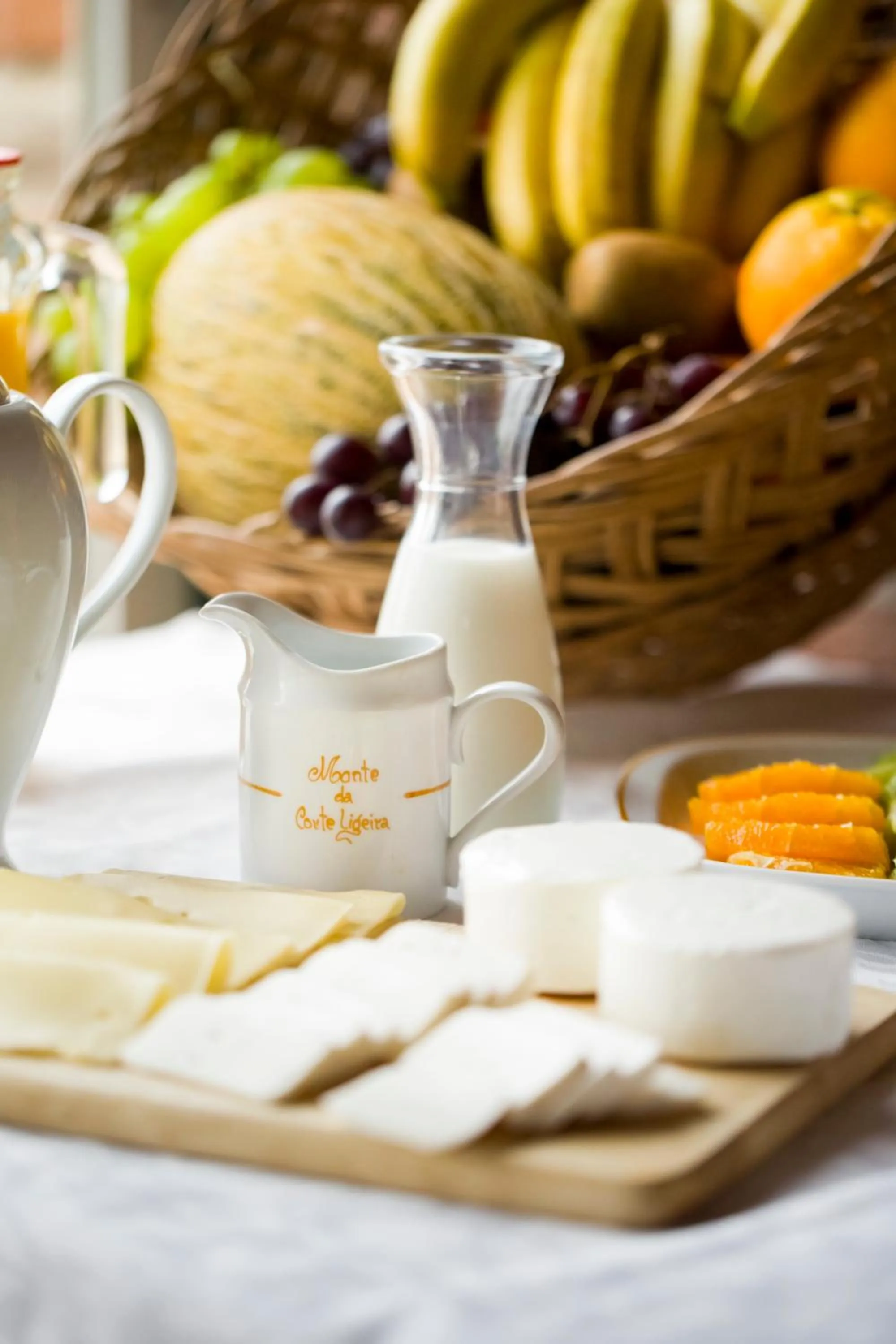 Buffet breakfast in Monte da Corte Ligeira