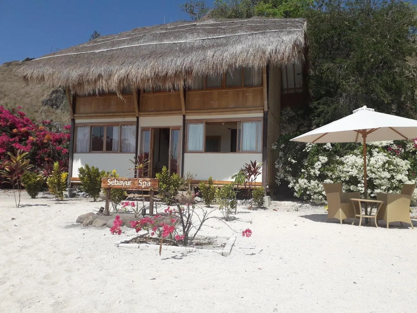 Massage in Komodo Resort