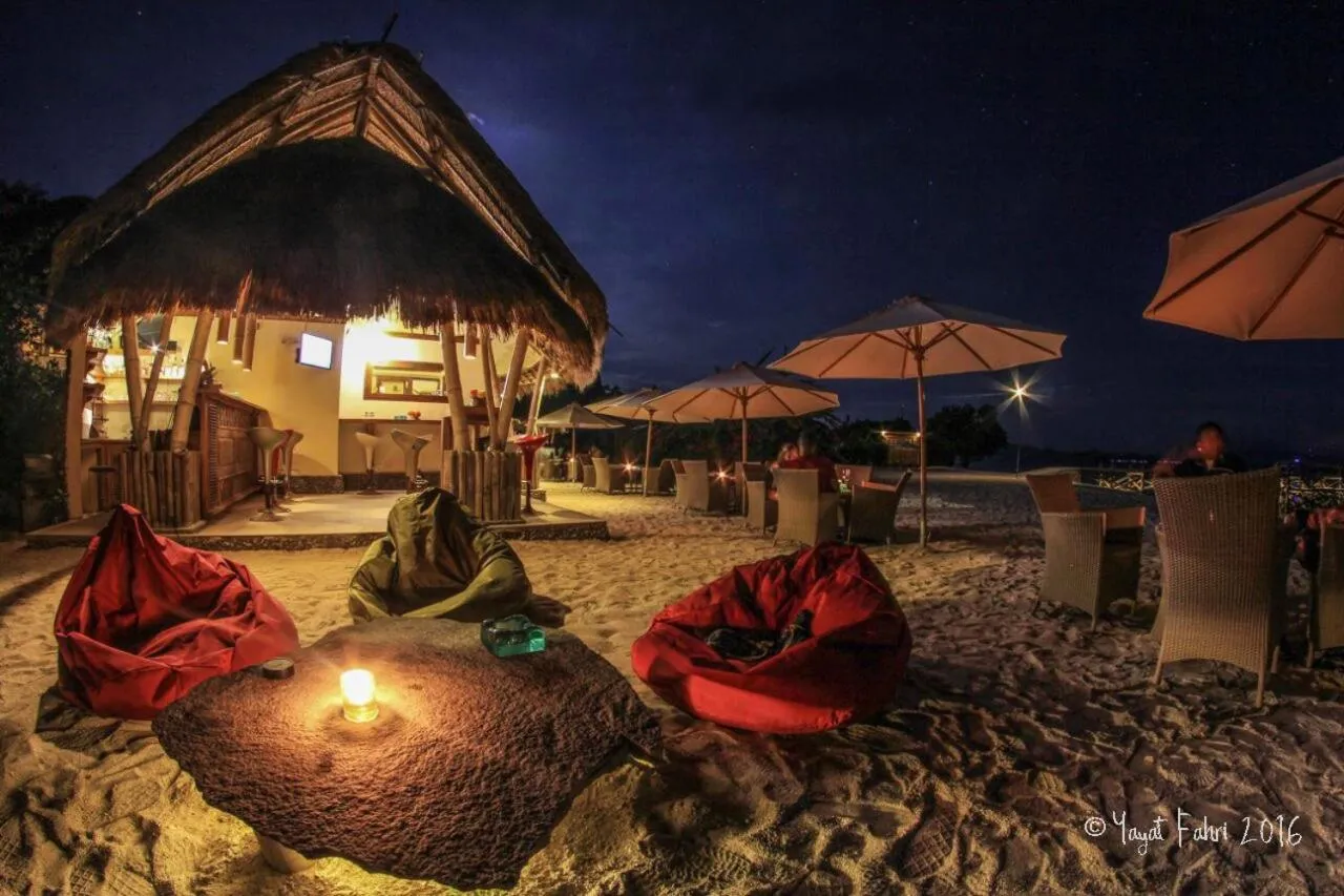 Lounge or bar in Komodo Resort