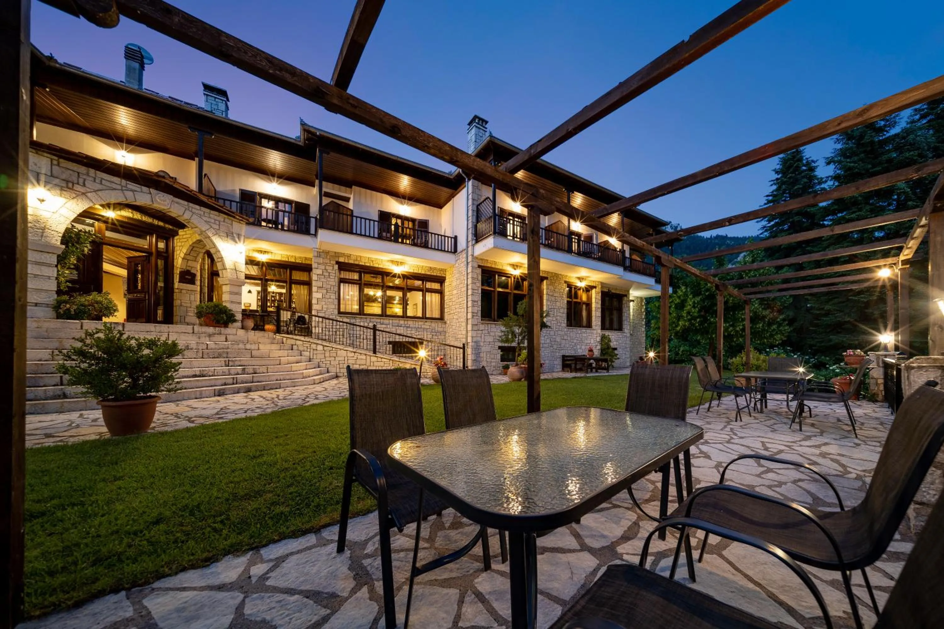 Property building in Hotel Giamandes