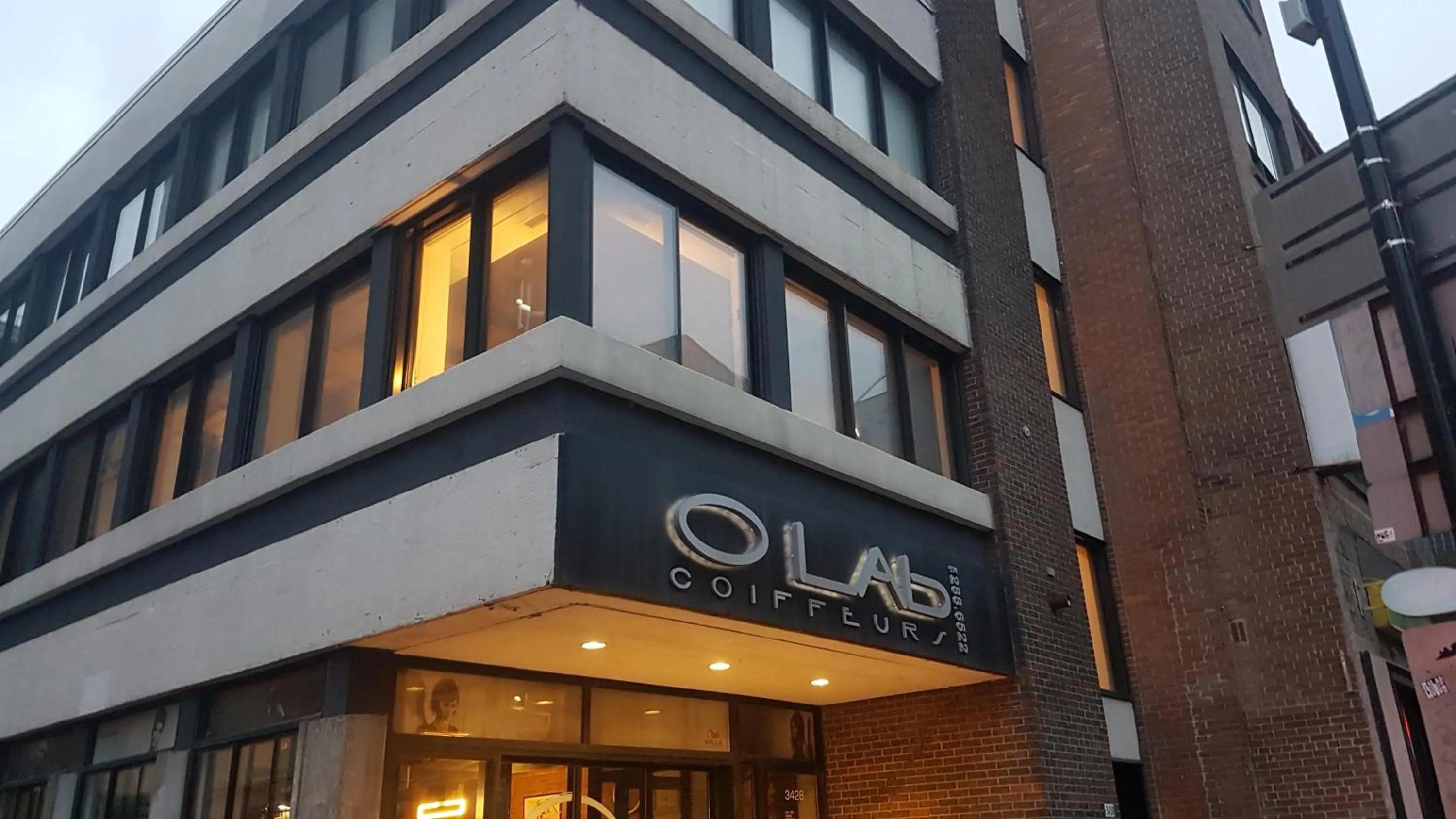 Property building in mtlFlats - Condotel Le Luxe