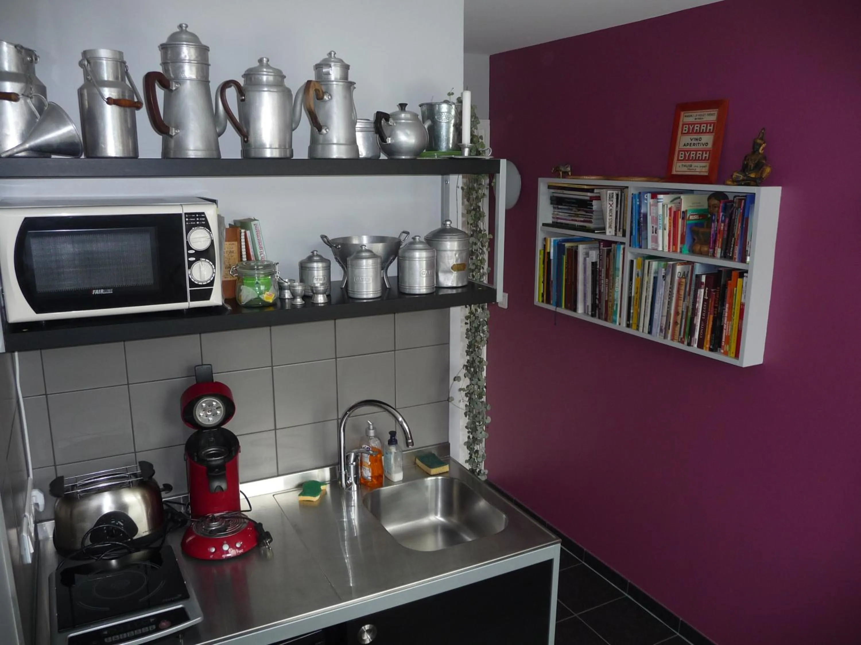 Other in Au Troubadour