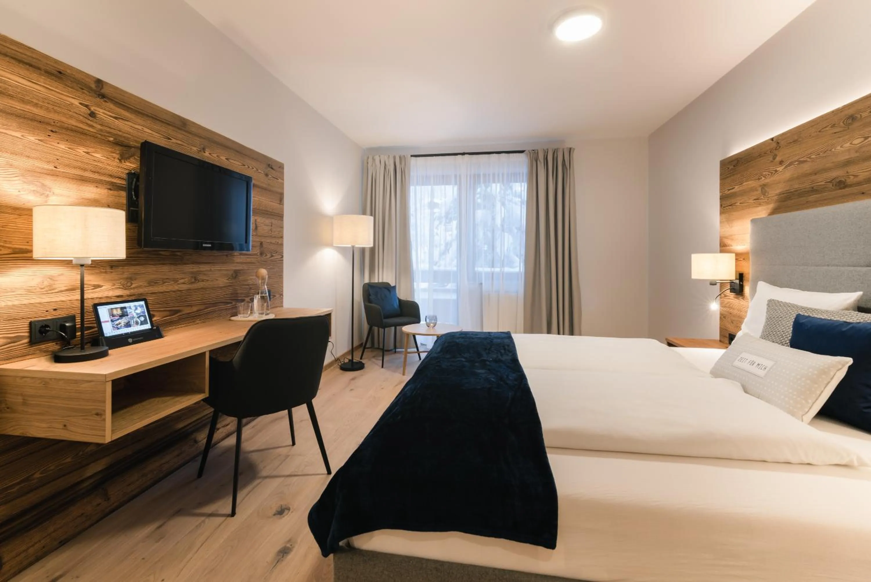 TV and multimedia, Bed in meiZeit Lodge