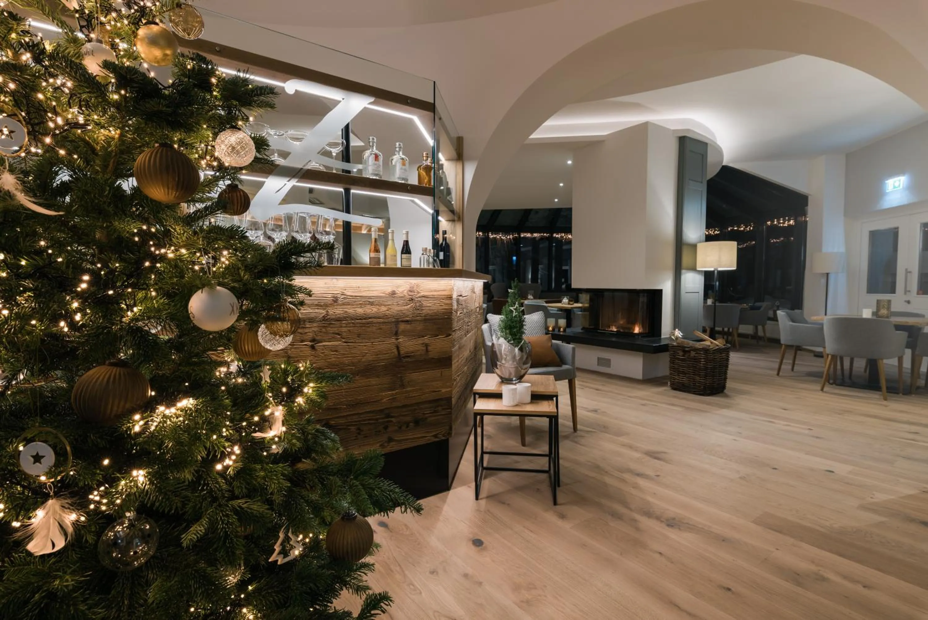 Restaurant/places to eat in meiZeit Lodge