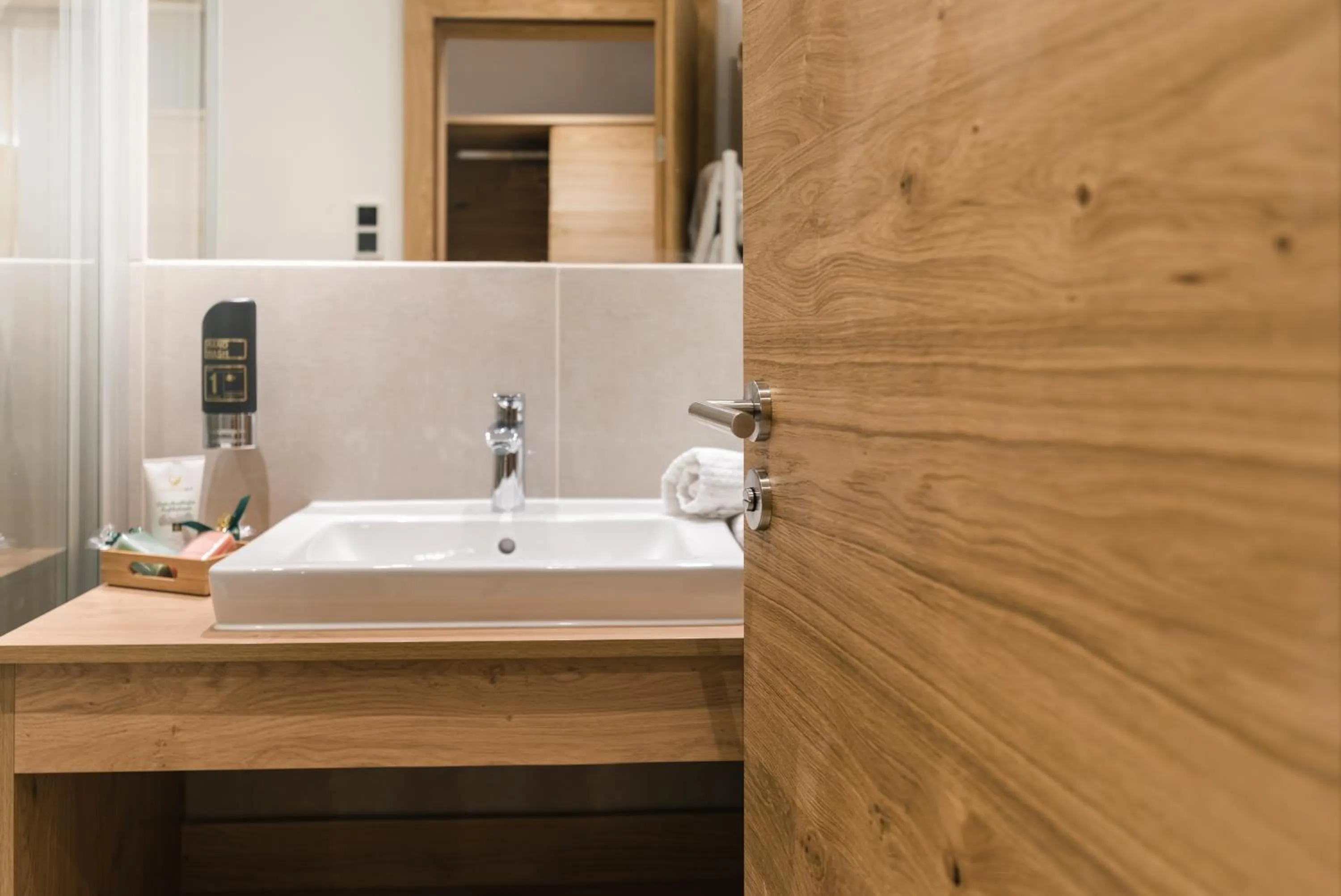 Shower in meiZeit Lodge