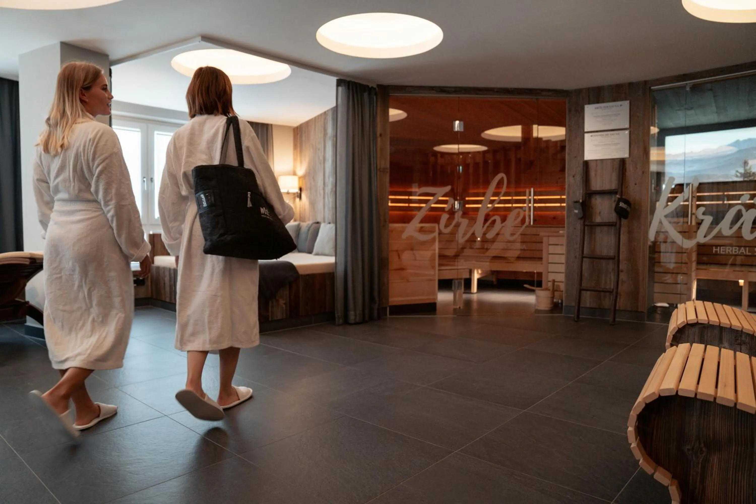 Sauna in meiZeit Lodge