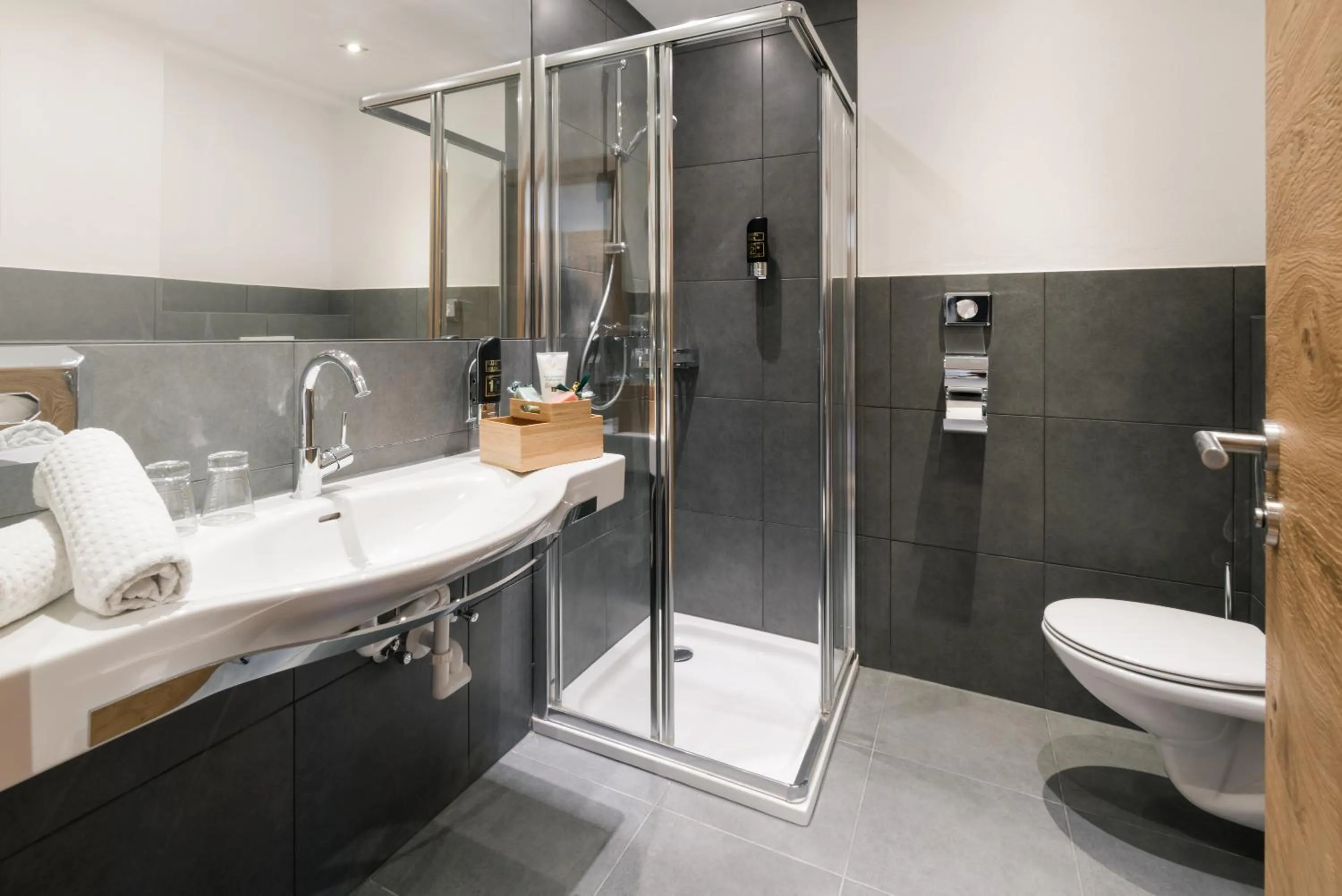 Photo of the whole room in meiZeit Lodge