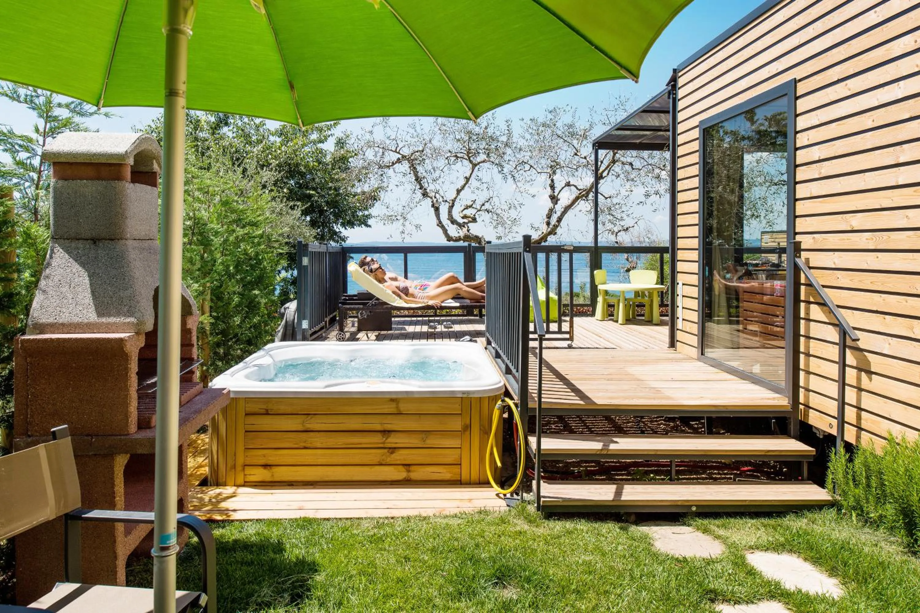 Hot Tub in La Rocca Camping Village