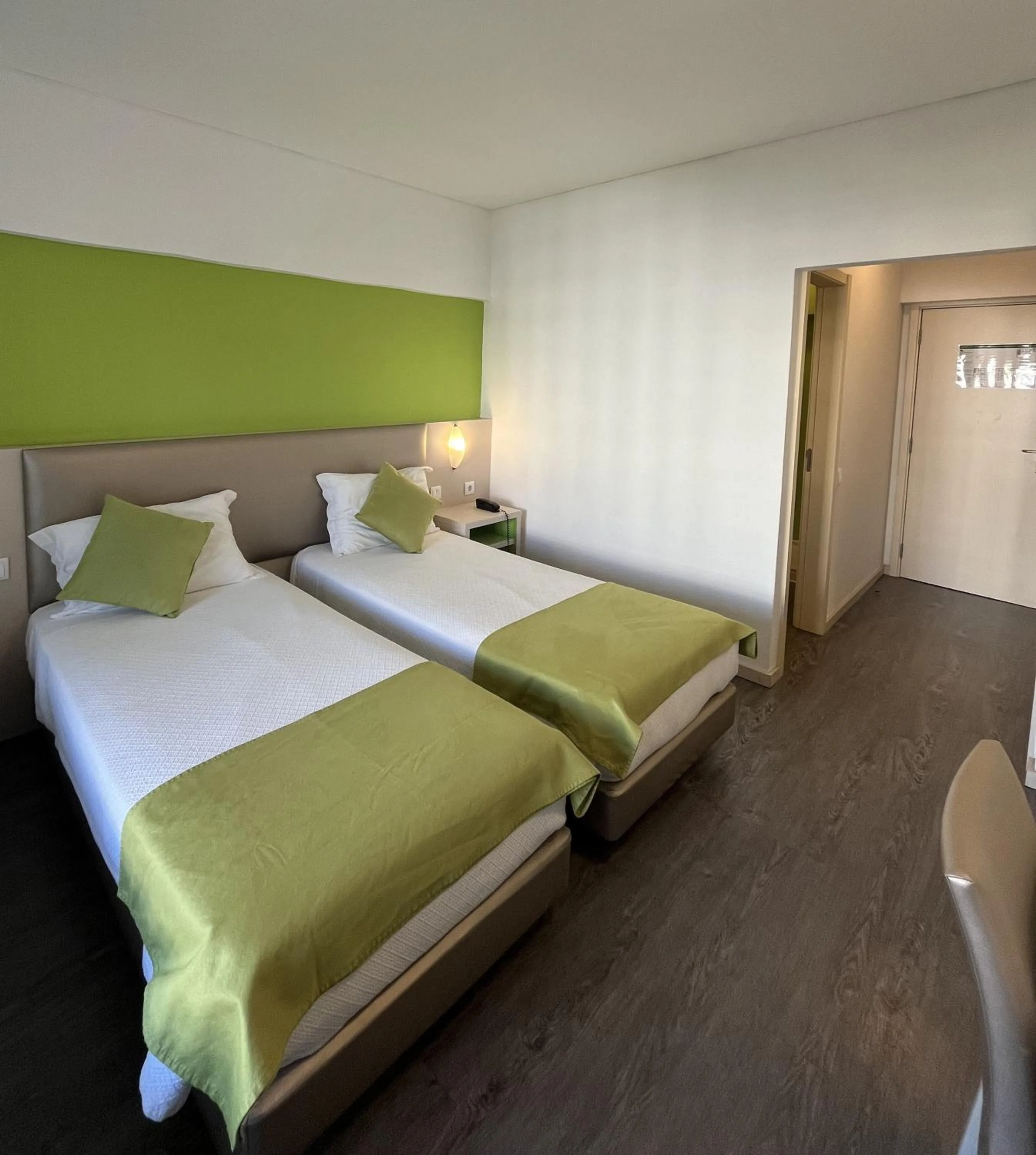 Bedroom, Bed in Hotel Navegadores